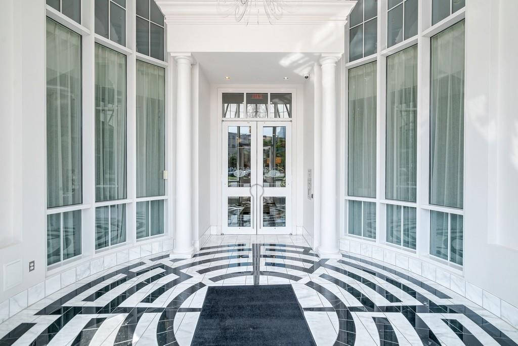 325 E Paces Ferry Road NE Unit 1206