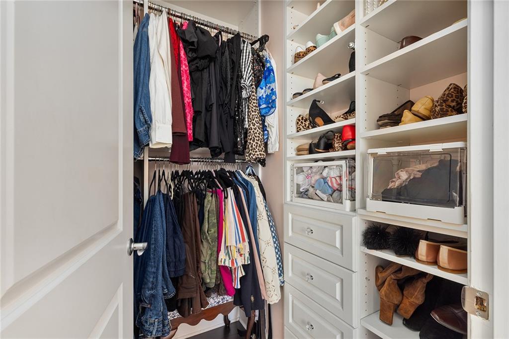 325 E Paces Ferry Road NE Unit 1206