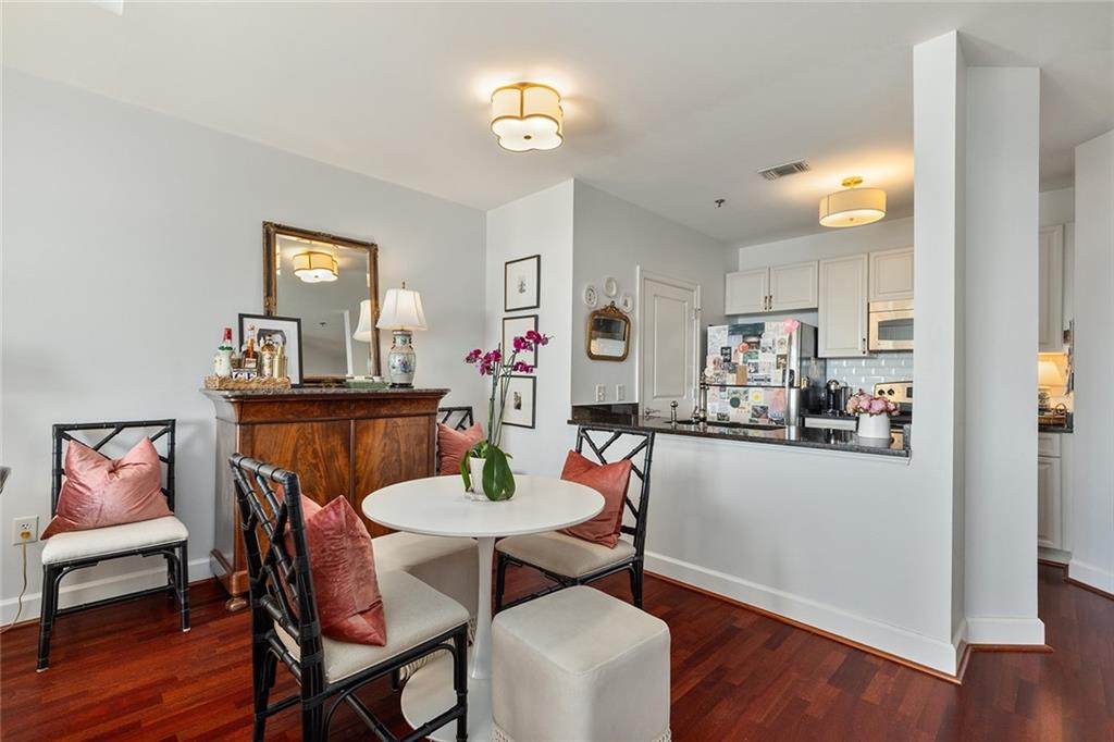 325 E Paces Ferry Road NE Unit 1206