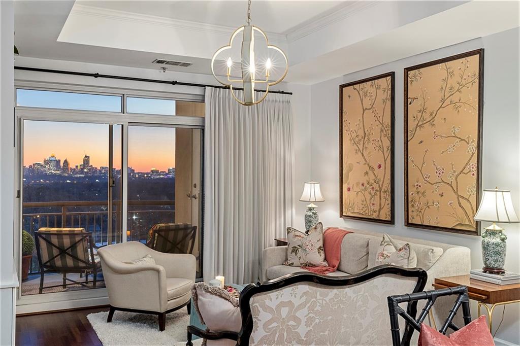 325 E Paces Ferry Road NE Unit 1206