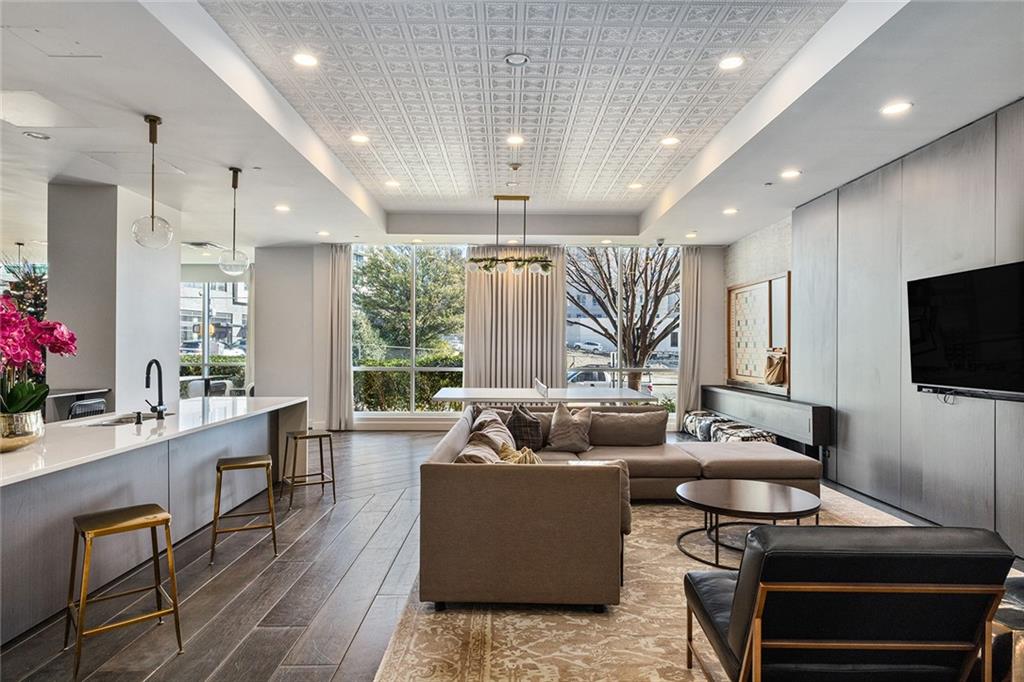 325 E Paces Ferry Road NE Unit 1206