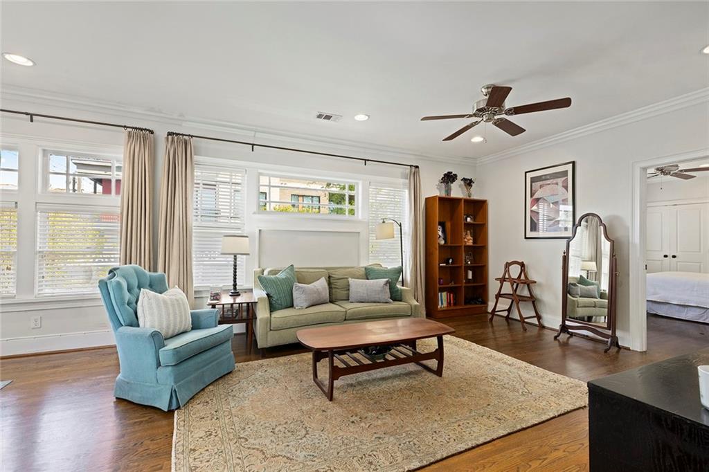 653 N Highland Avenue NE Unit 4