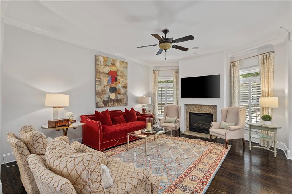 1958 Saxon Valley Circle NE
