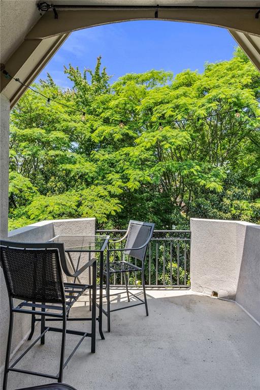 1958 Saxon Valley Circle NE