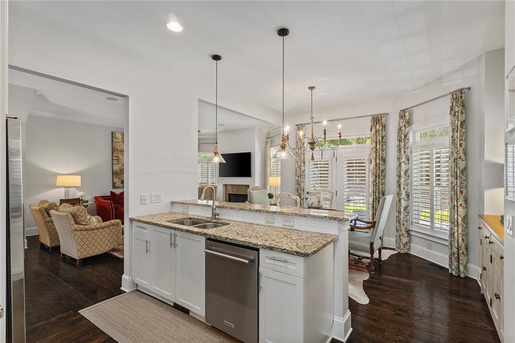 1958 Saxon Valley Circle NE
