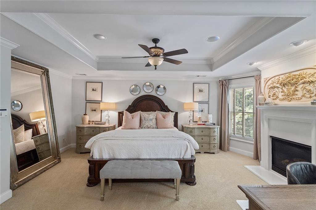1958 Saxon Valley Circle NE