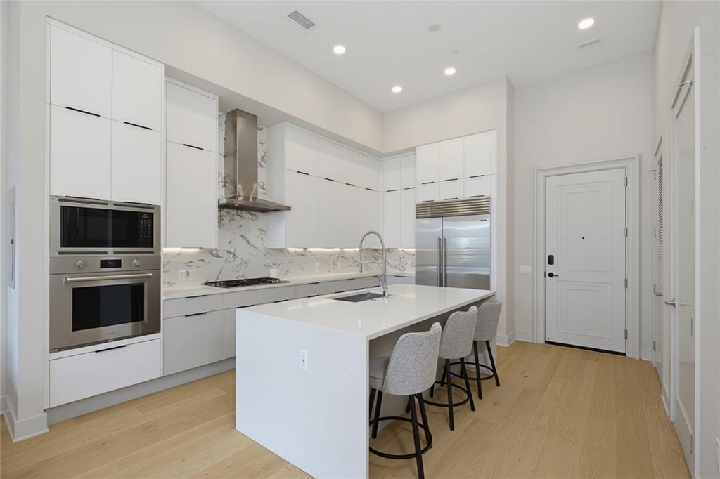 40 12th Street NE Unit 802