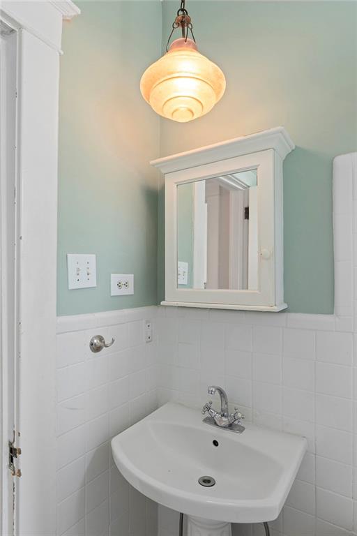 7 Park Lane NE Unit J