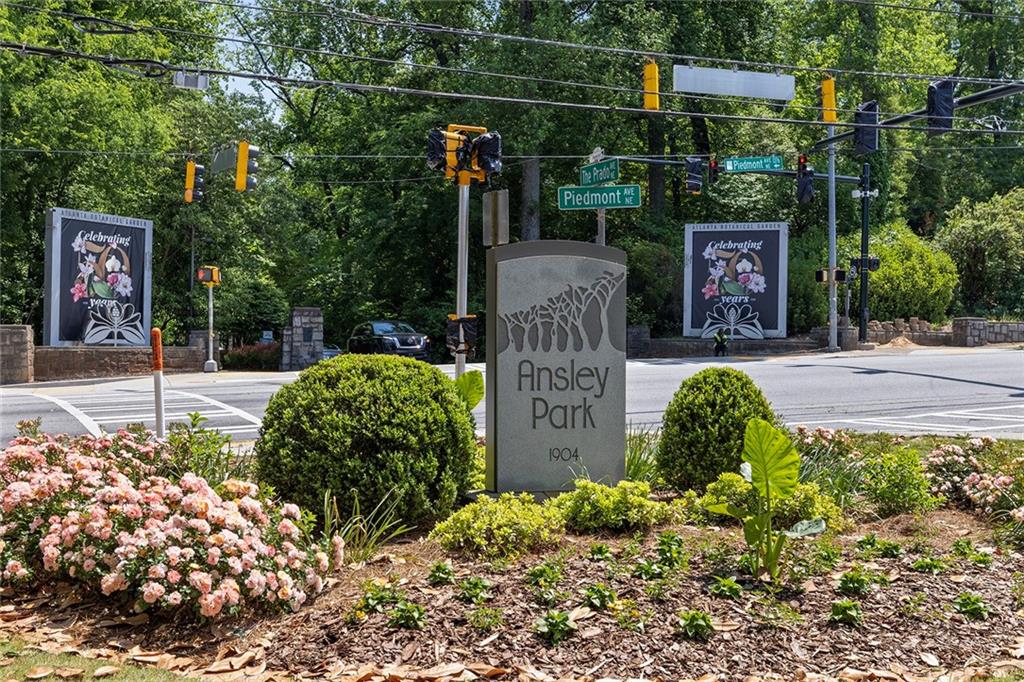 7 Park Lane NE Unit J