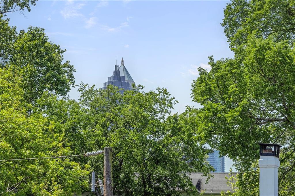 7 Park Lane NE Unit J