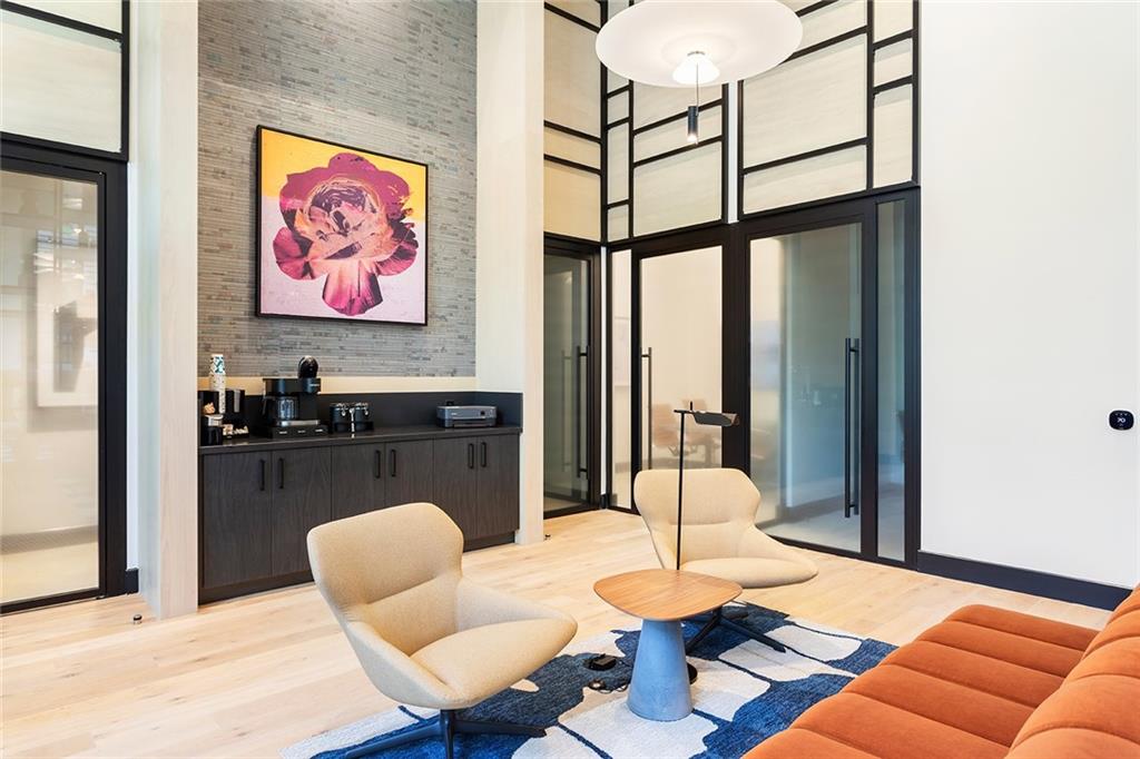 2425 Peachtree Road NE Unit 612