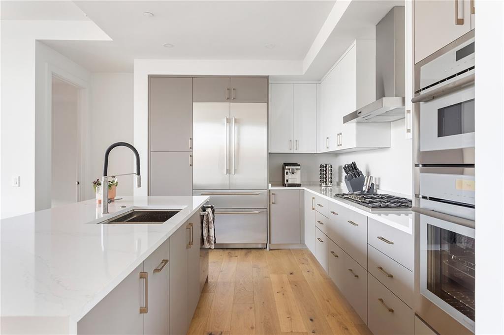2425 Peachtree Road NE Unit 612