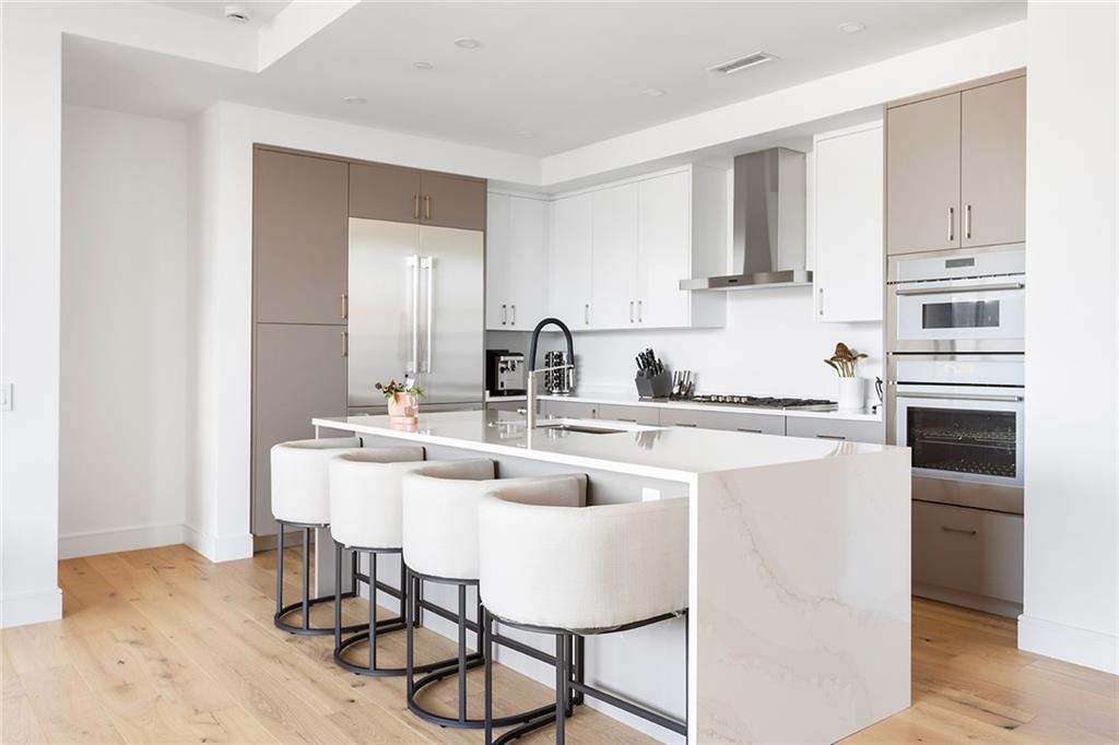 2425 Peachtree Road NE Unit 612