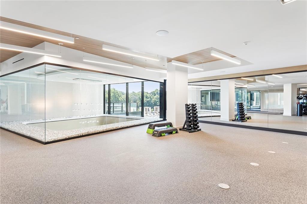 2425 Peachtree Road NE Unit 612