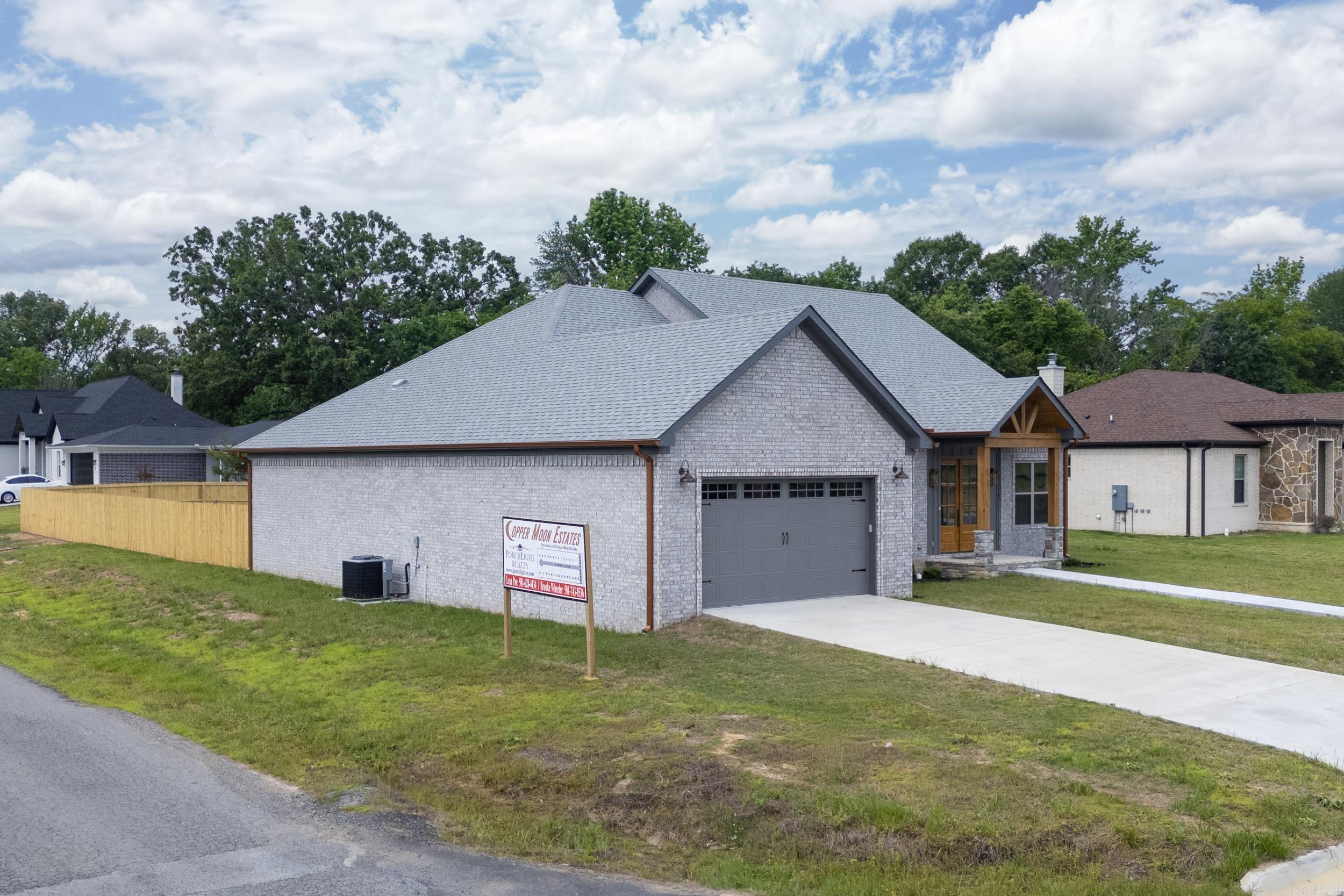11 Libra Lane