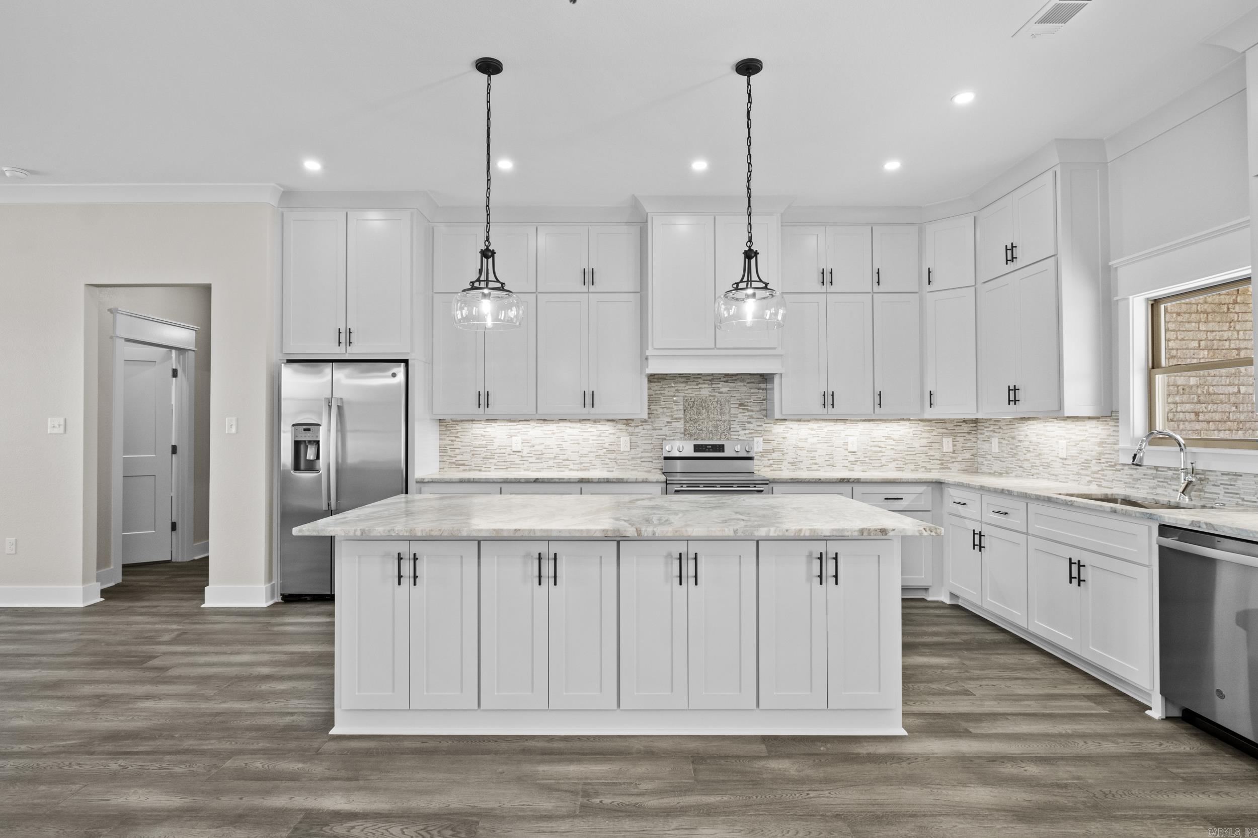 11 Libra Lane