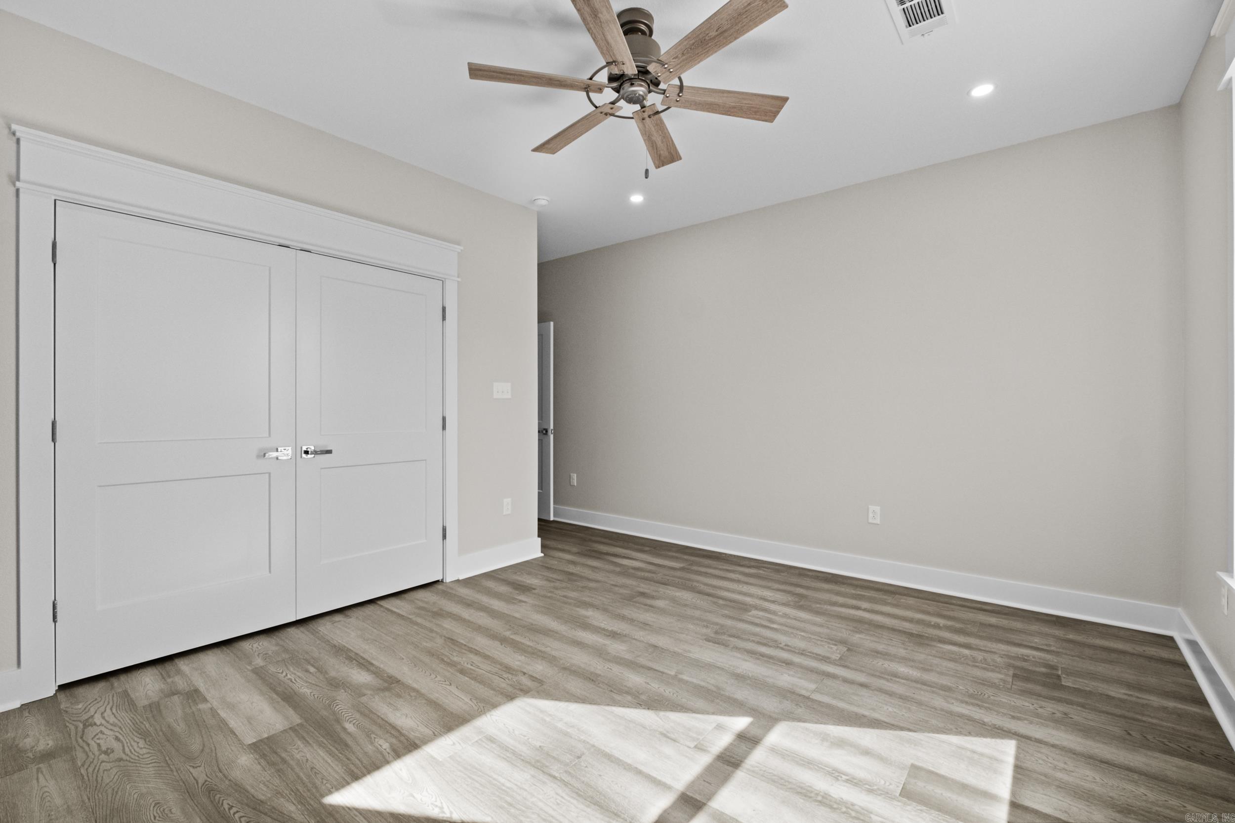 11 Libra Lane