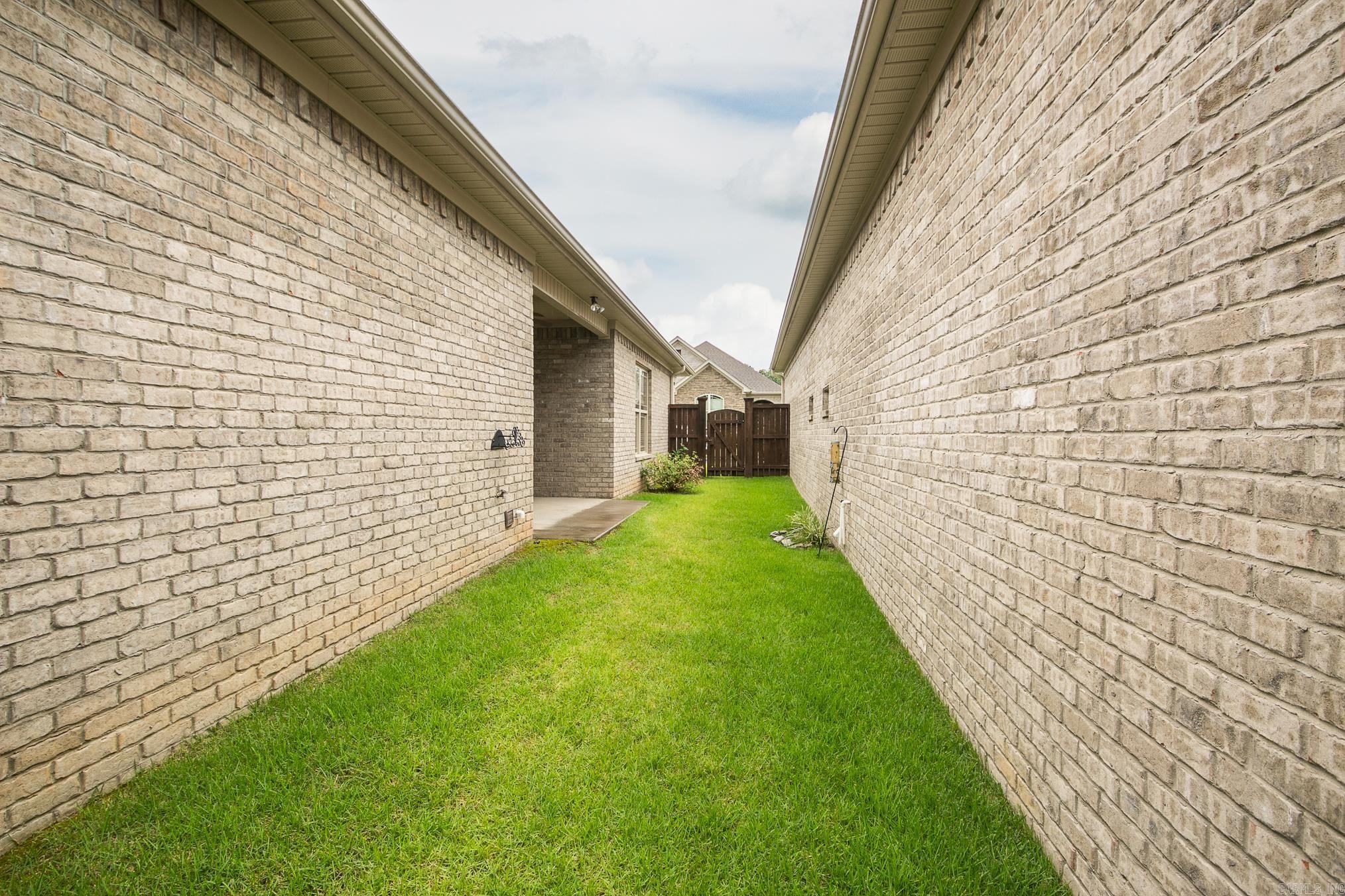 8117 Austin Gardens Court
