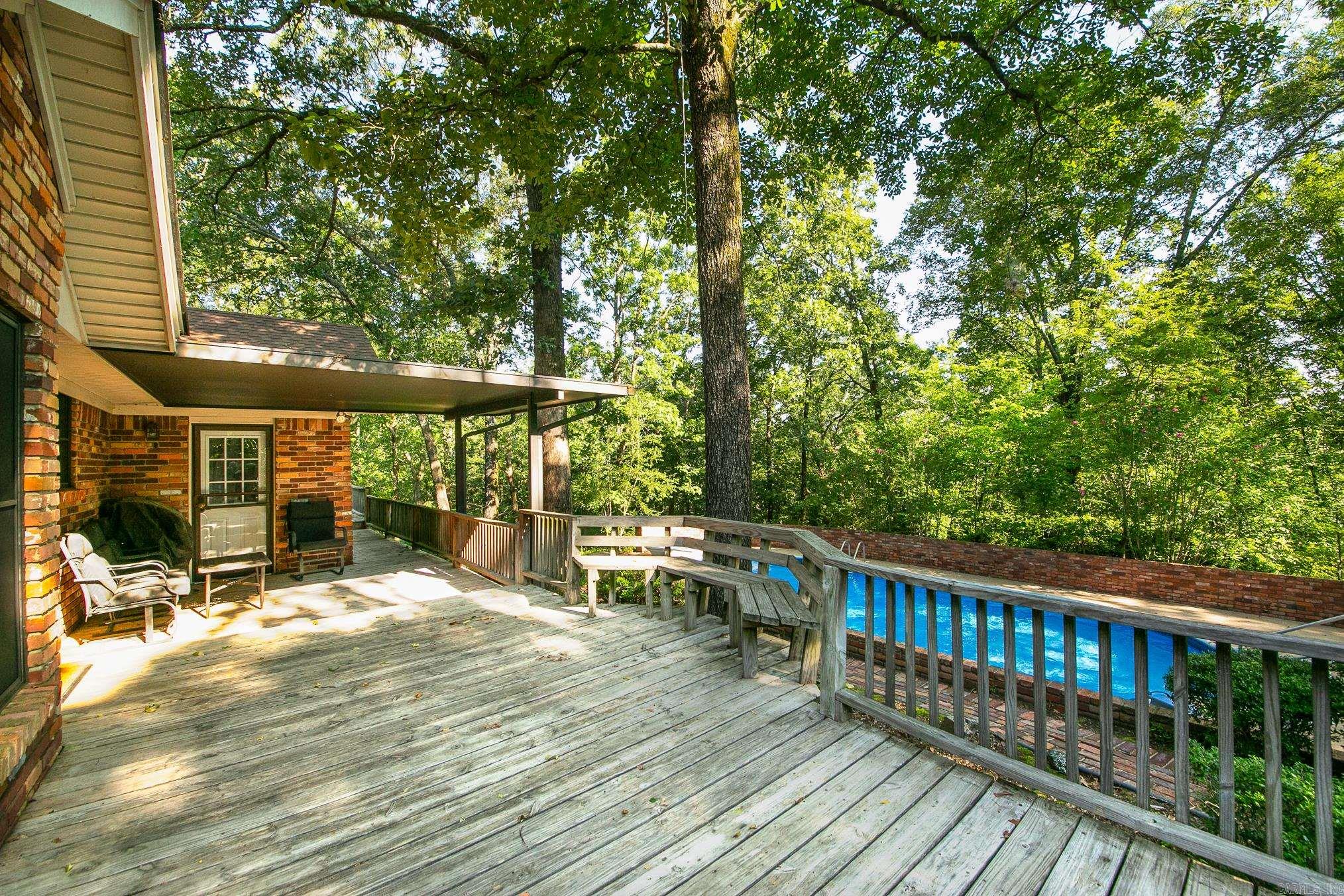 1718 W Cleland Road