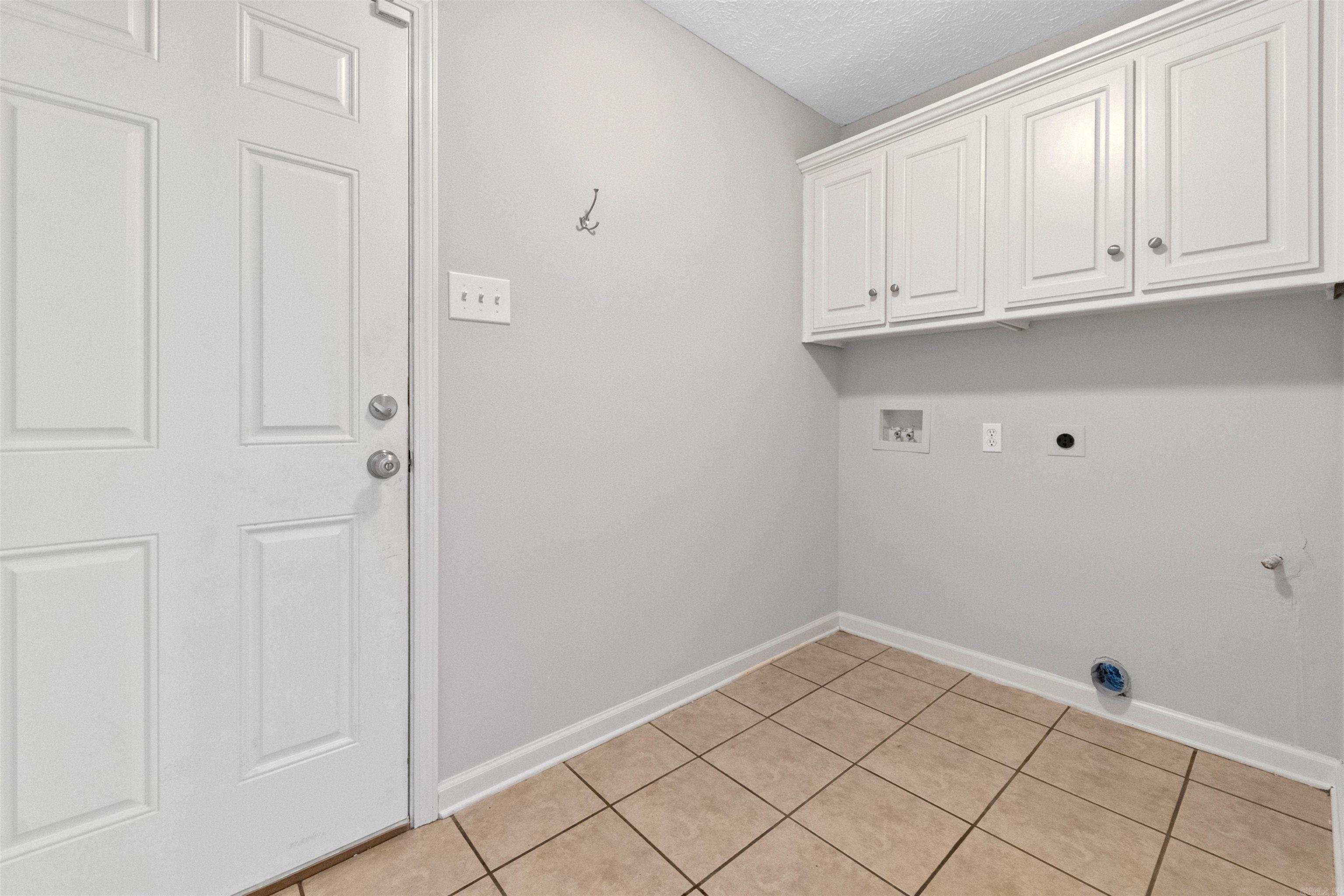 2 Turtle Creek Ct Court