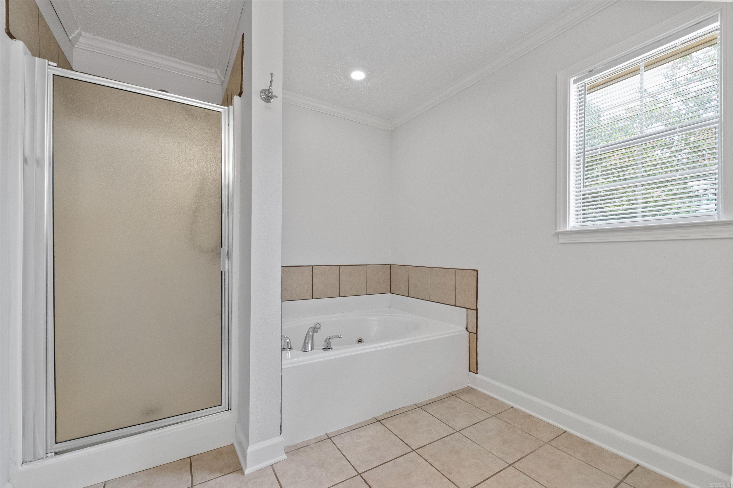 2 Turtle Creek Ct Court