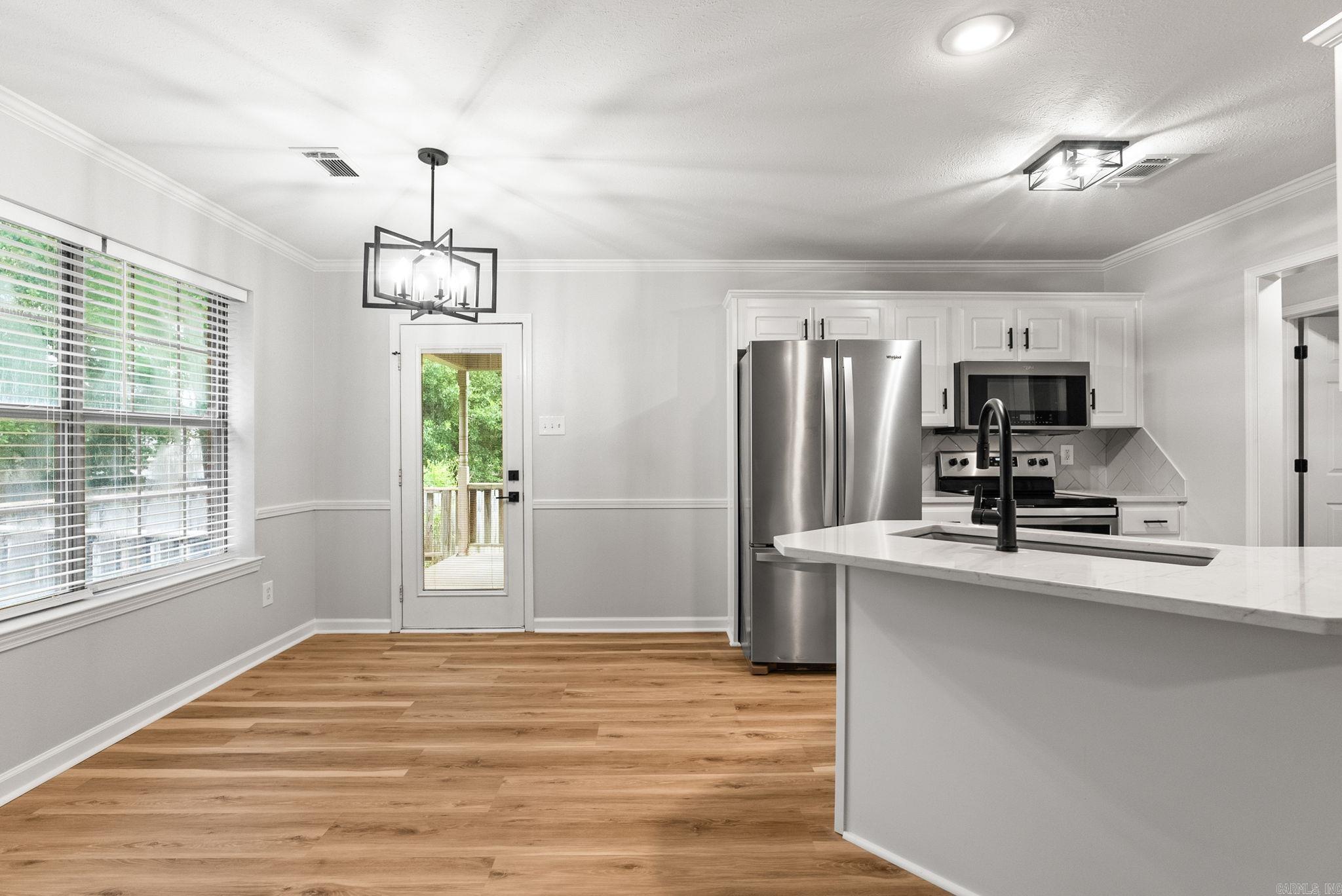 20 Pecan Lane