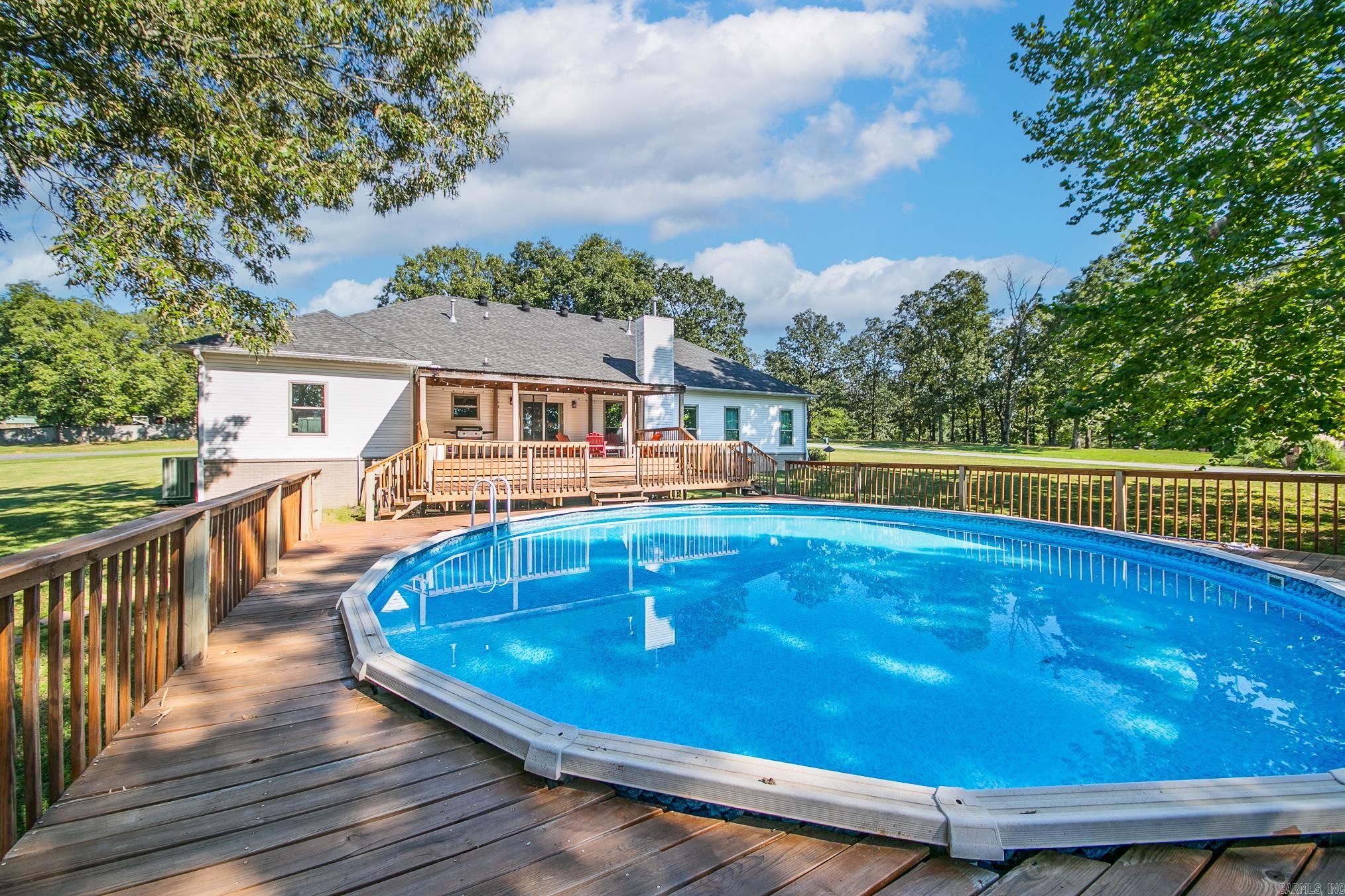 101 Ridge Cove