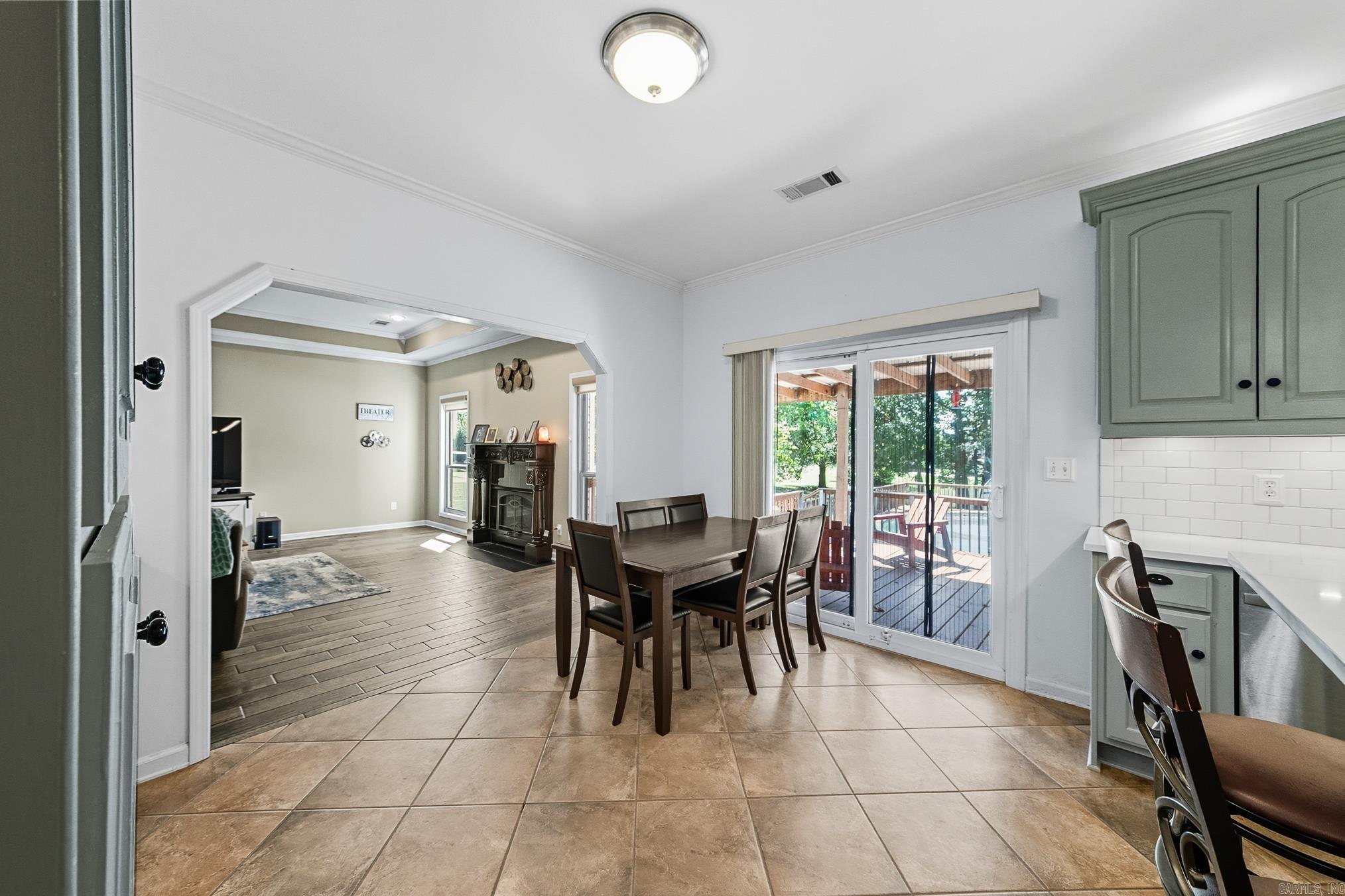 101 Ridge Cove