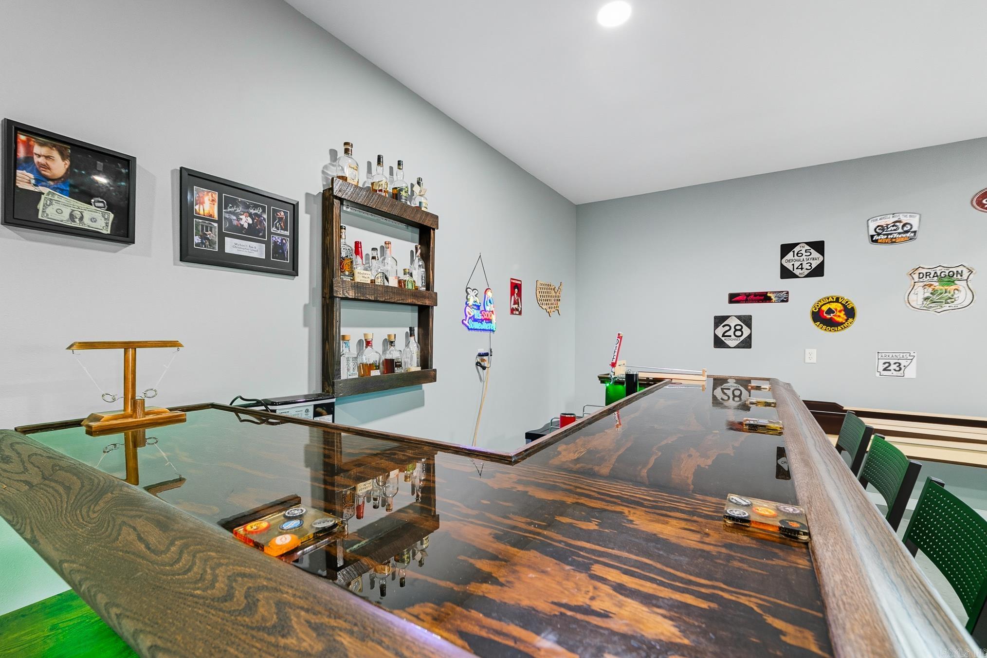 101 Ridge Cove