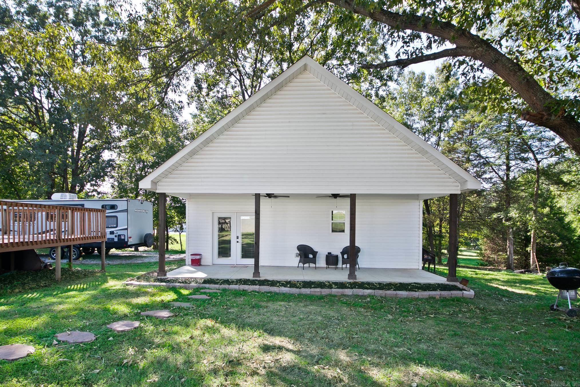 101 Ridge Cove