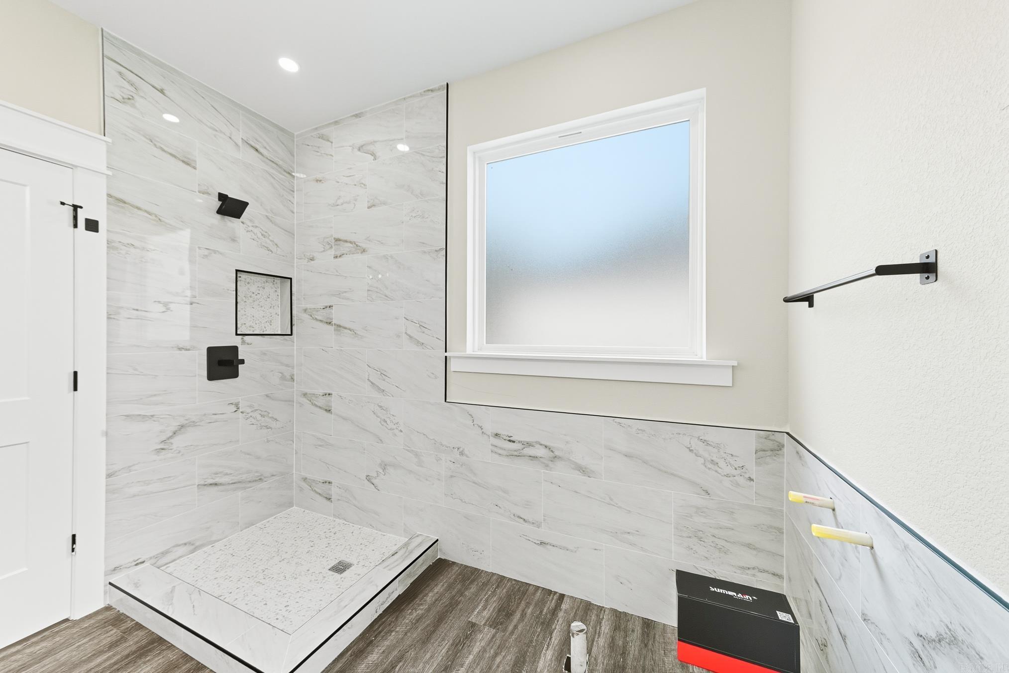 19 Libra Lane