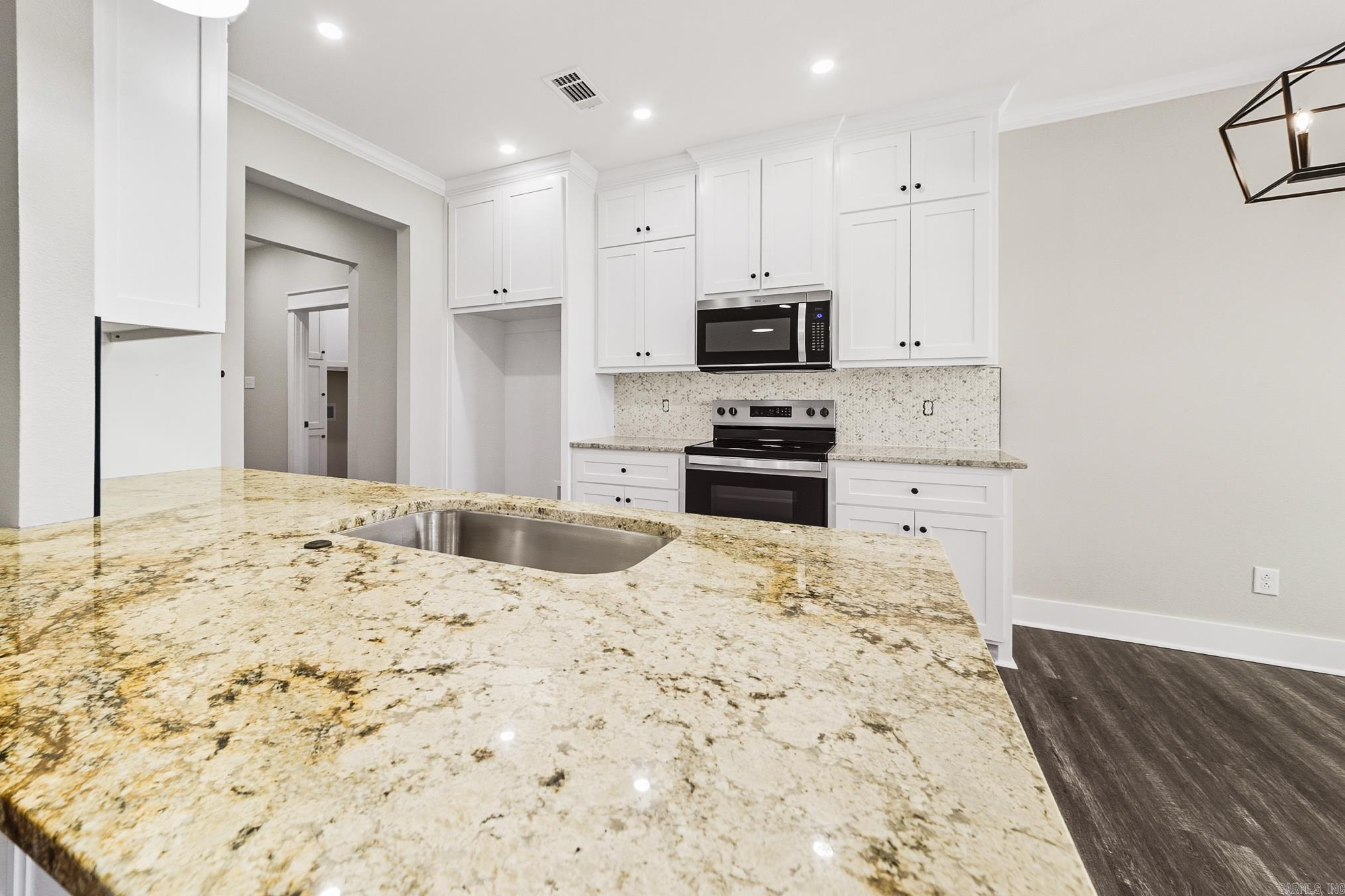 19 Libra Lane