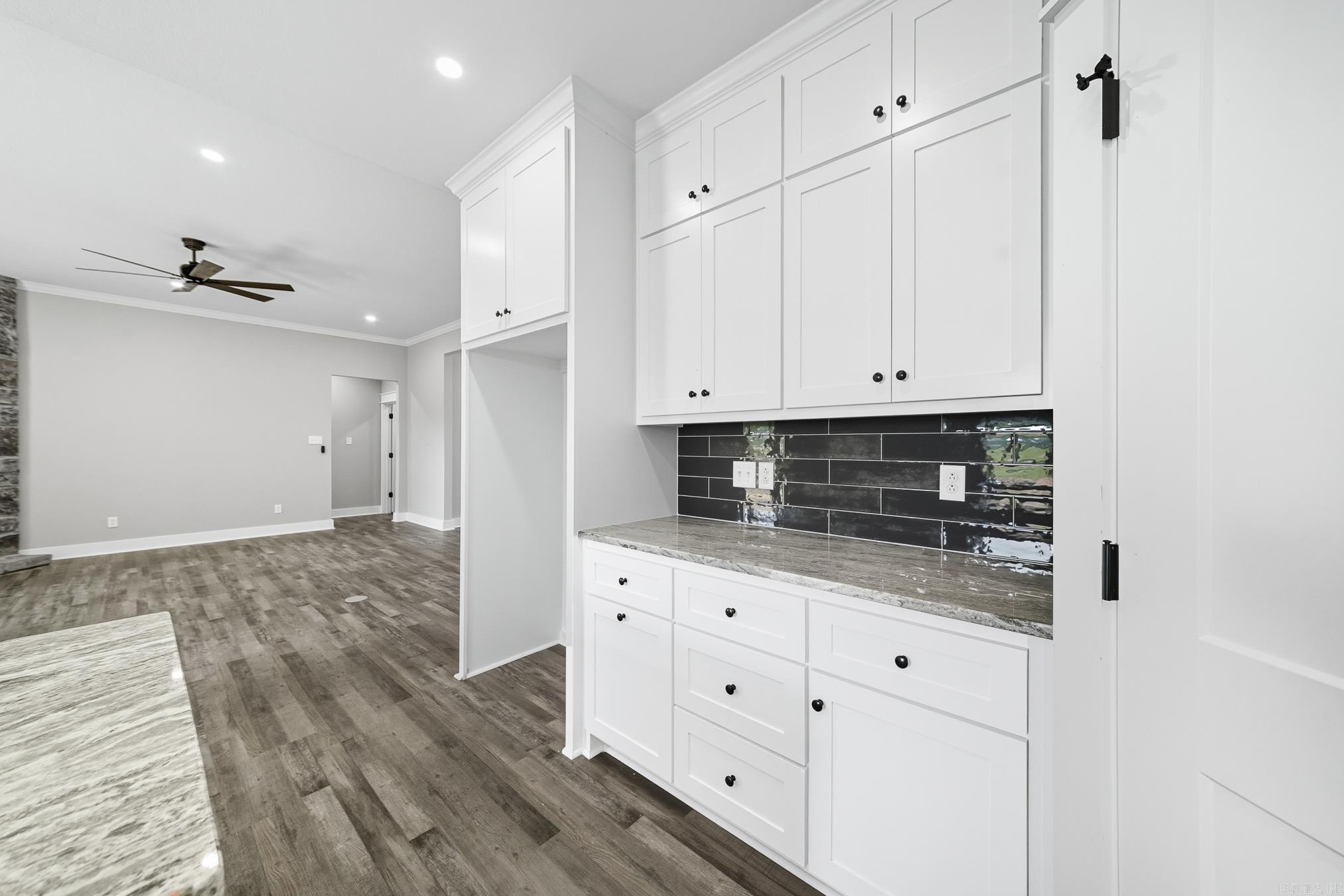 21 Libra Lane