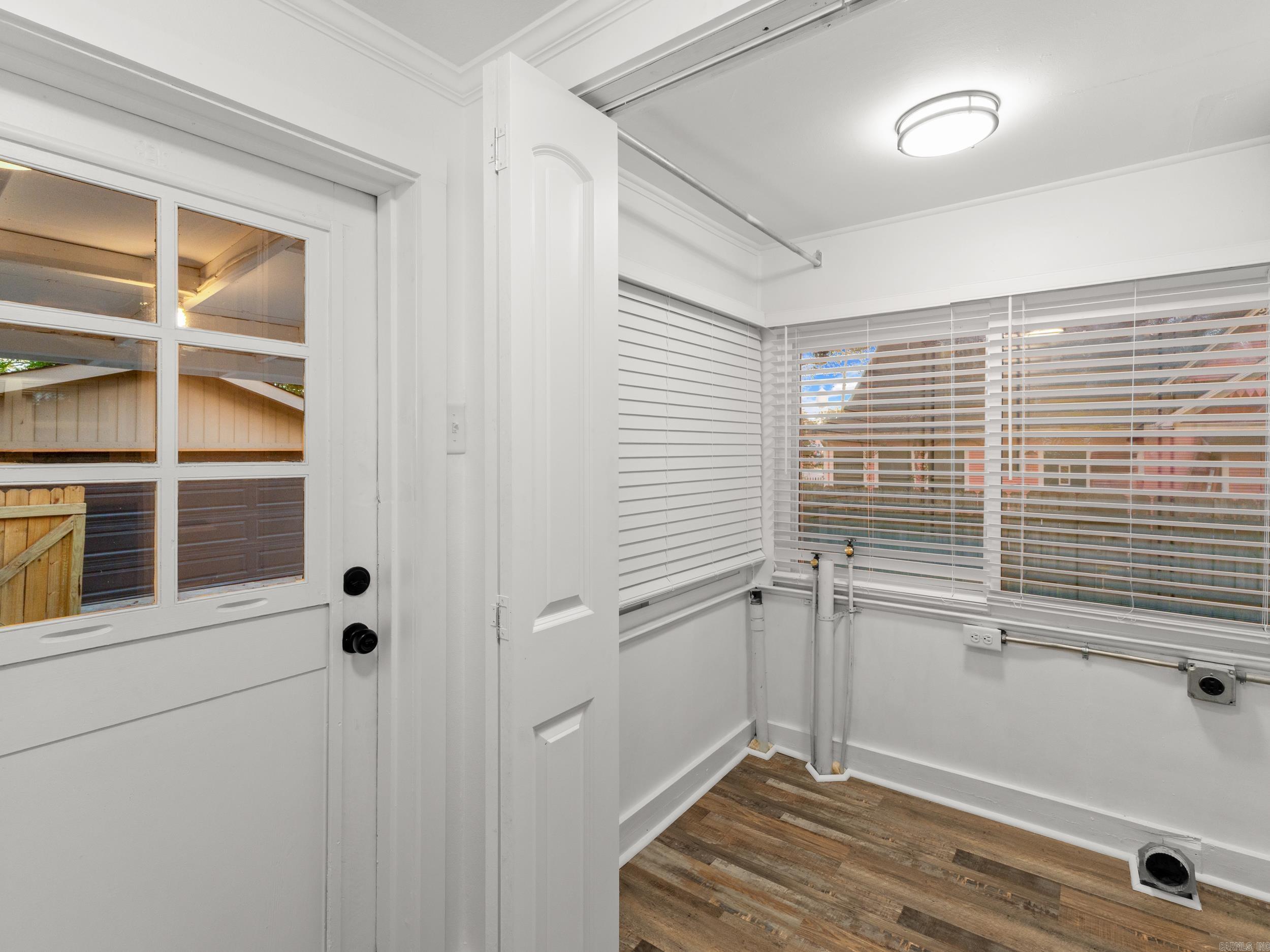 206 N Elm Street