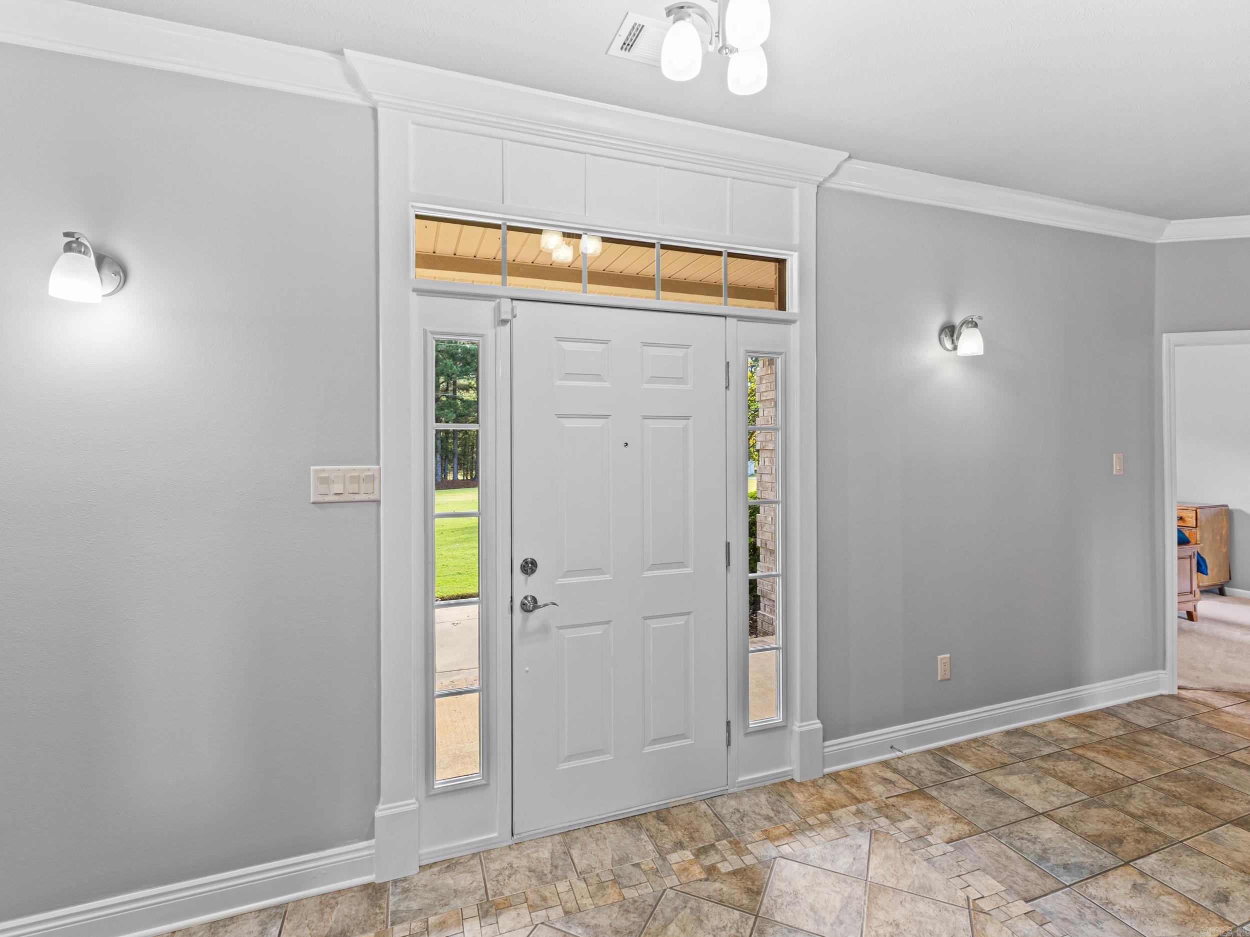 1604 Dogwood Lane