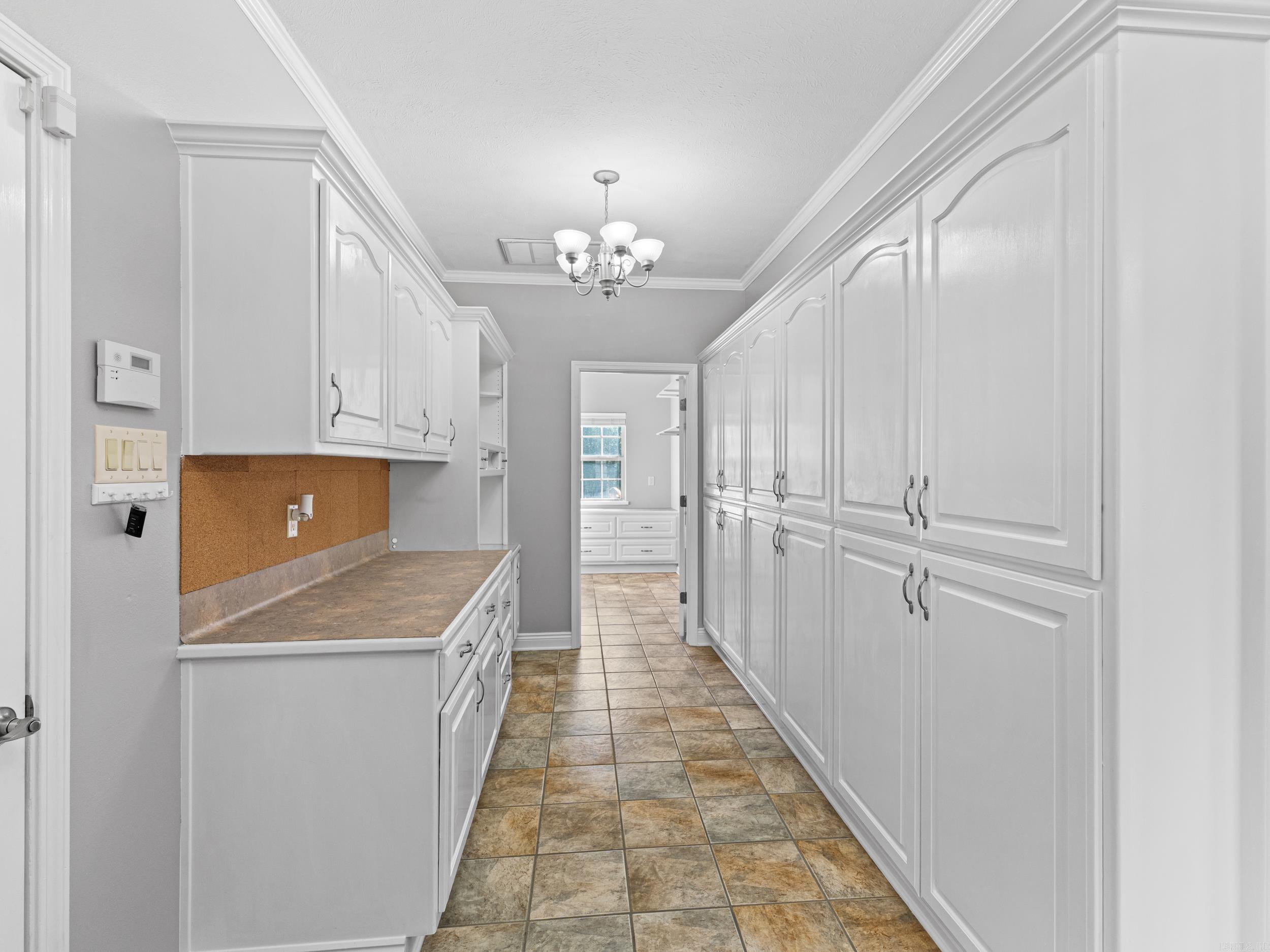 1604 Dogwood Lane