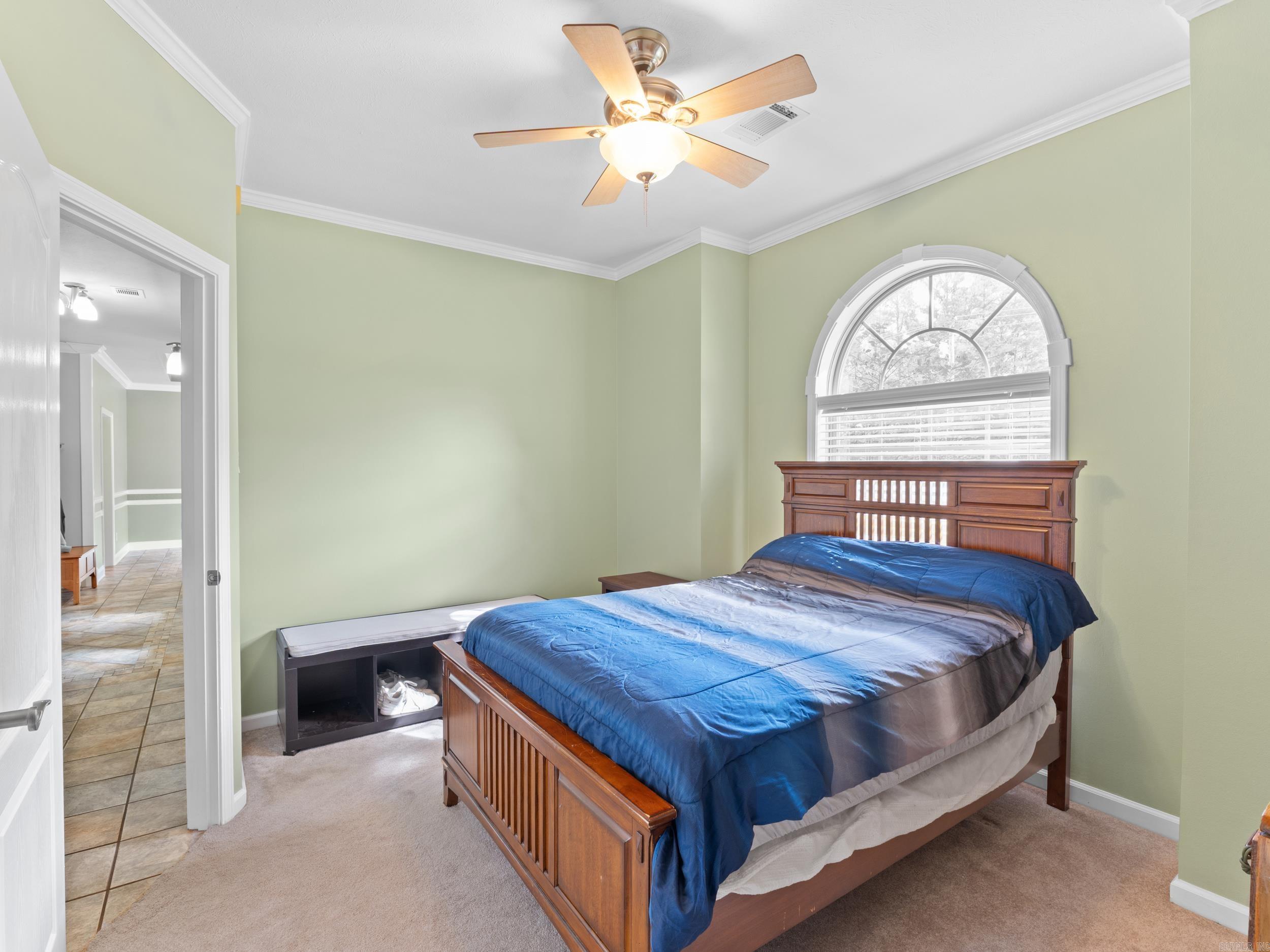 1604 Dogwood Lane
