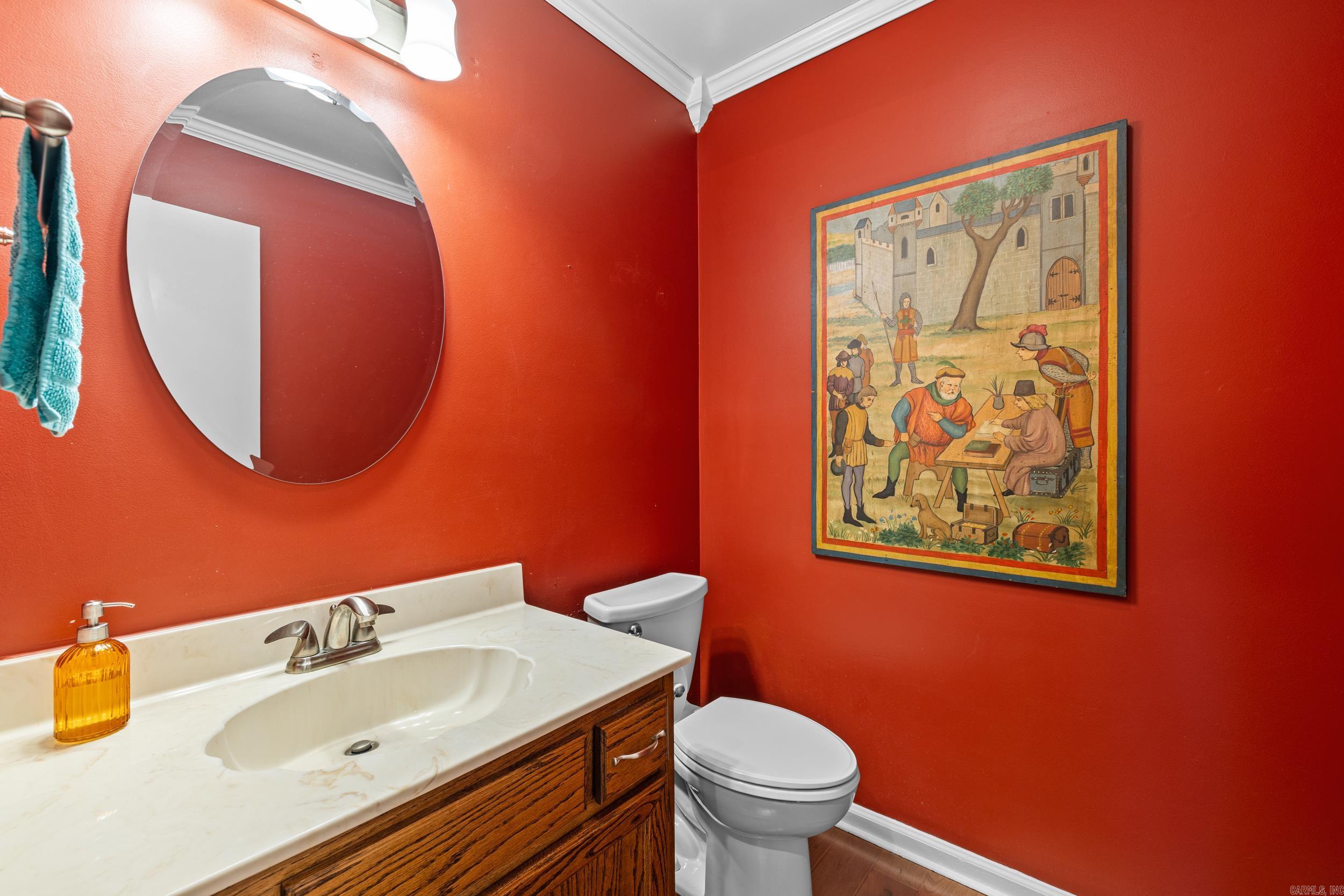 220 N Windwood Heights