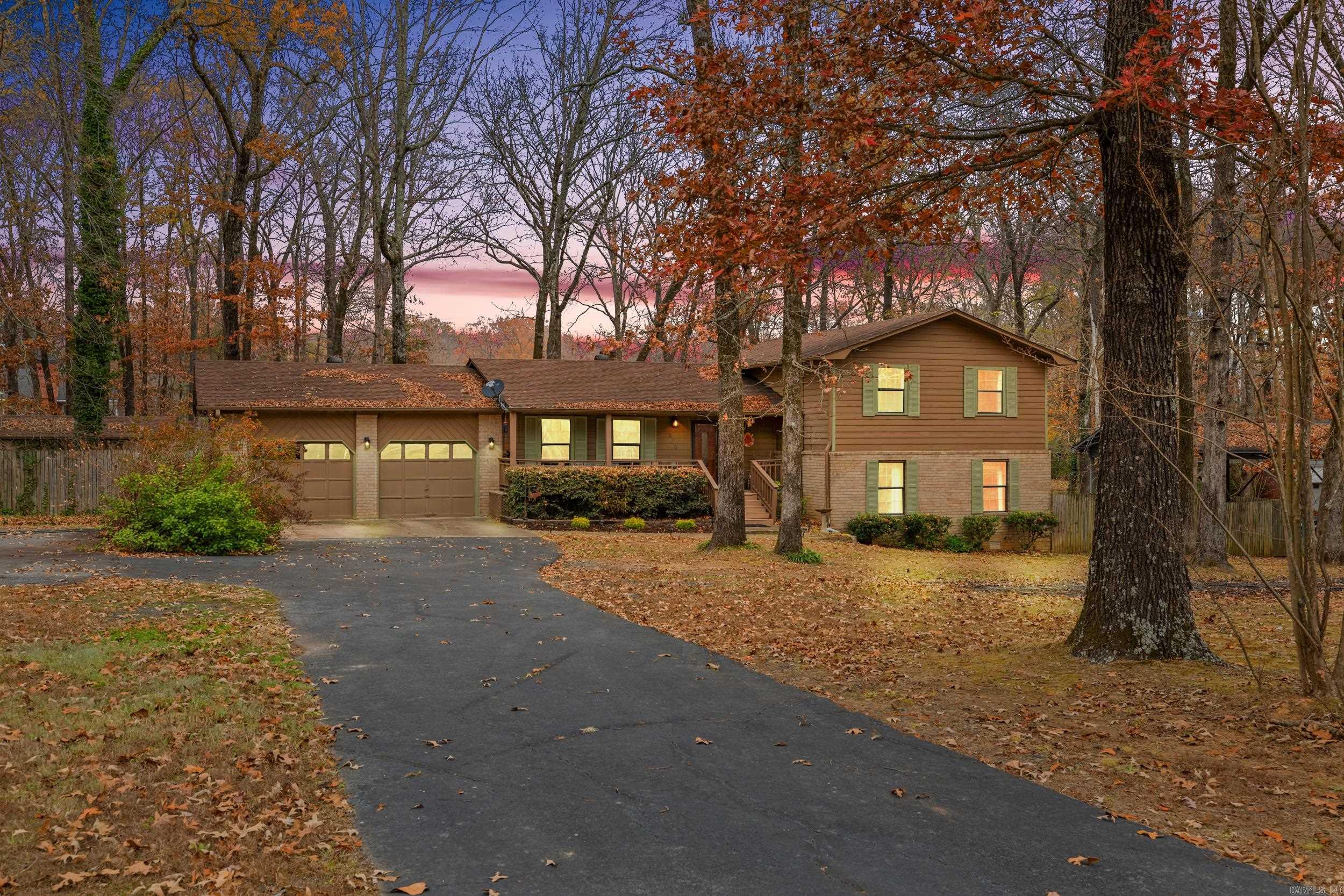 220 N Windwood Heights