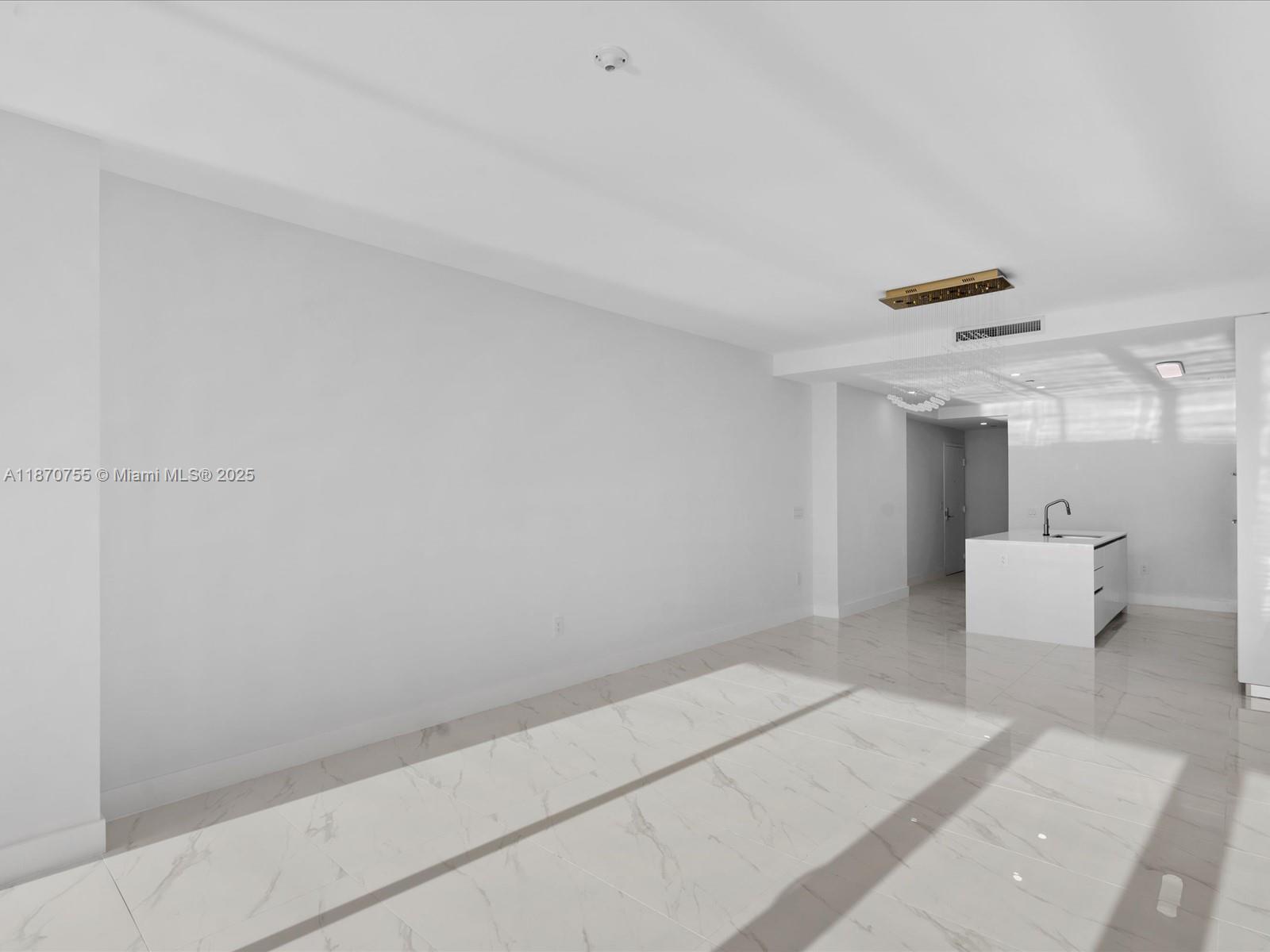 700 NE 24th St # 503