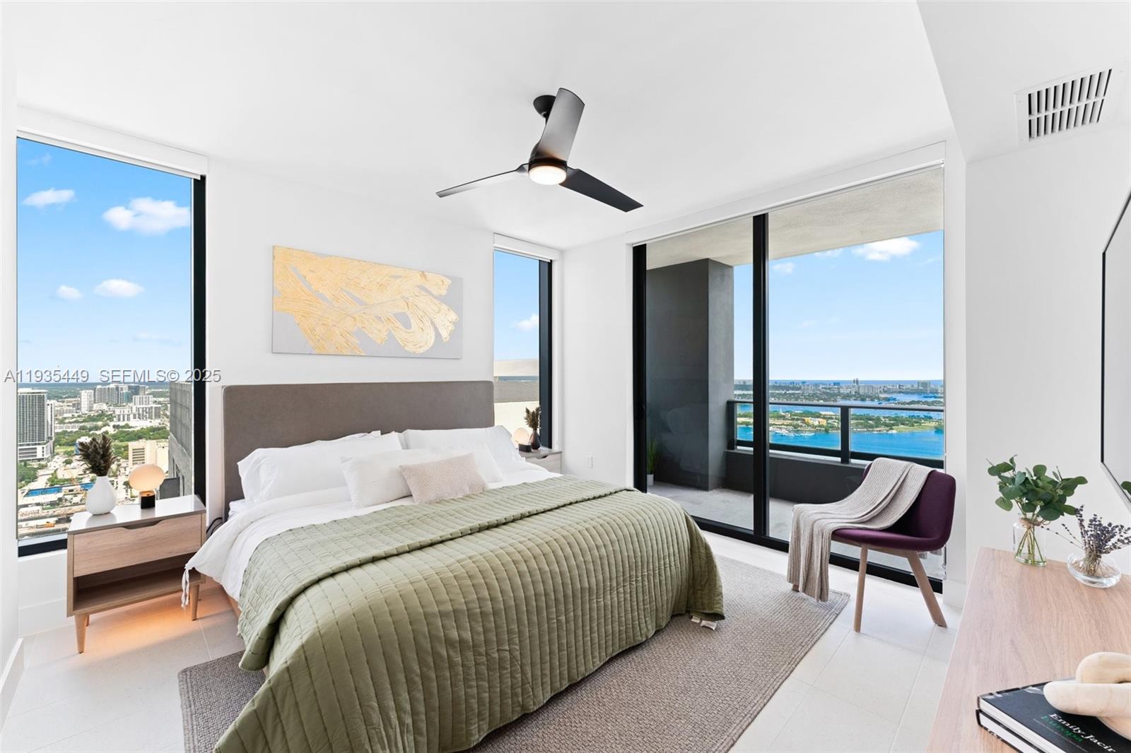 159 NE 6th St # 4415