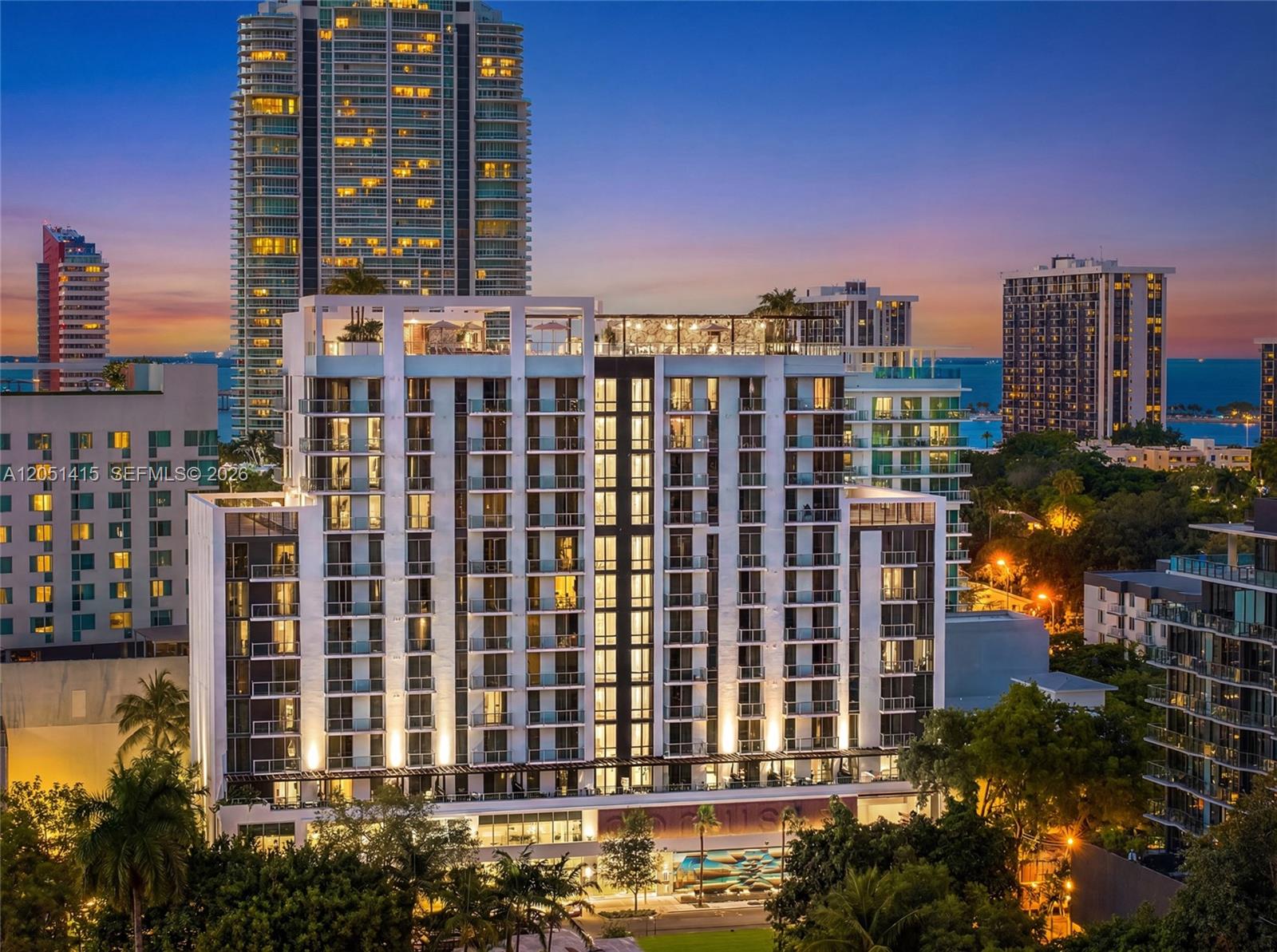 1611 SW 2nd Ave # 516