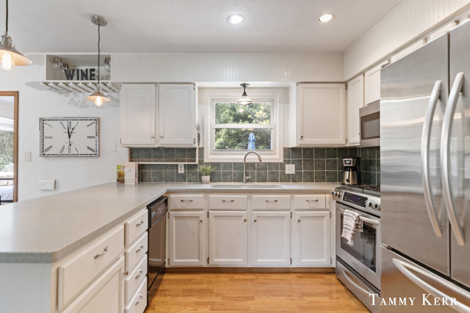 98 Algonquin Avenue