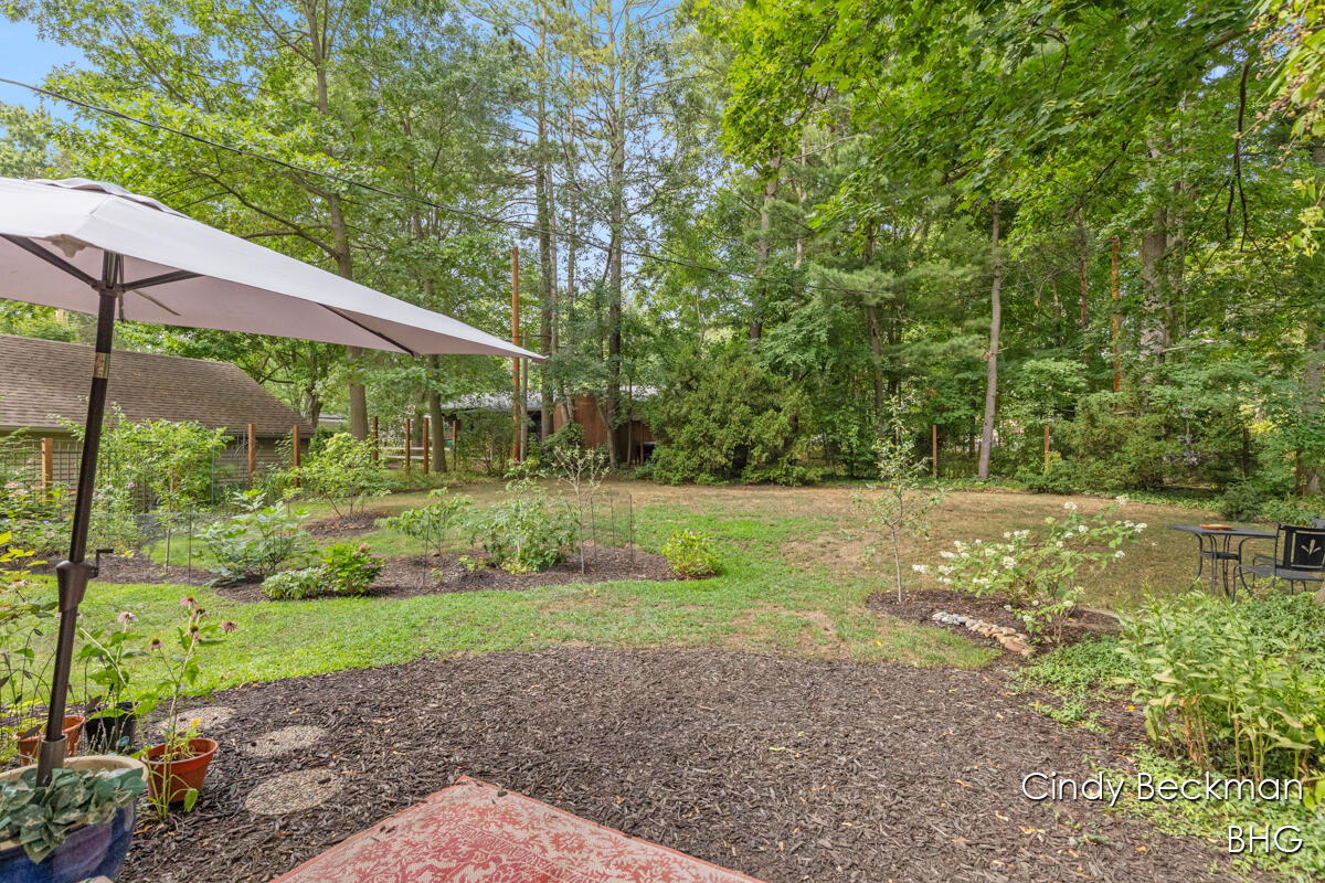 704 Lugers Road
