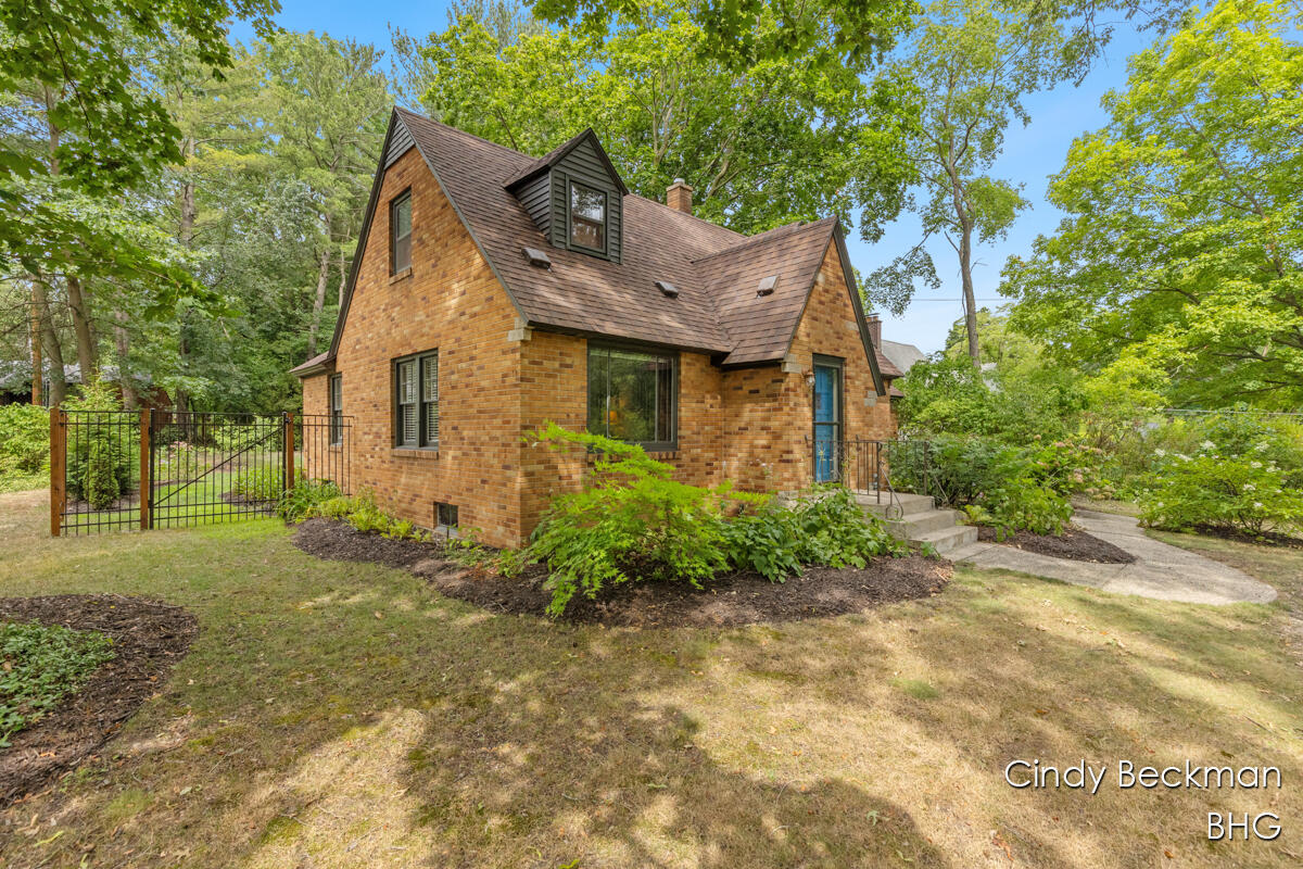 704 Lugers Road