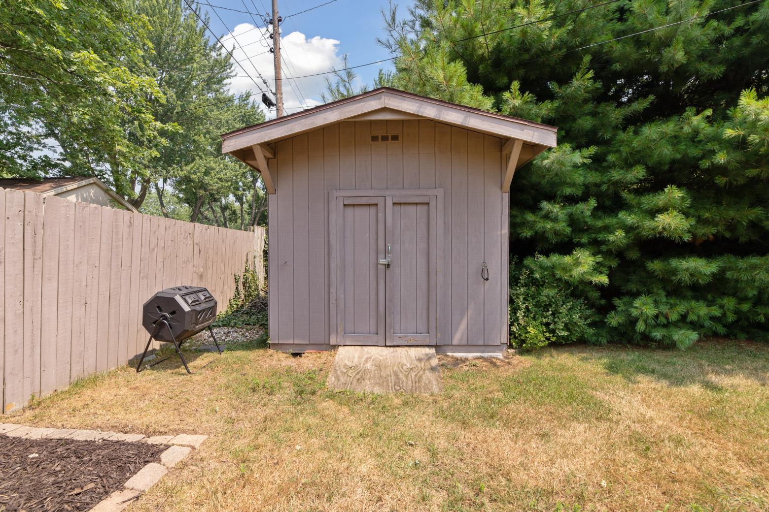753 Lattimer Drive, St. Joseph