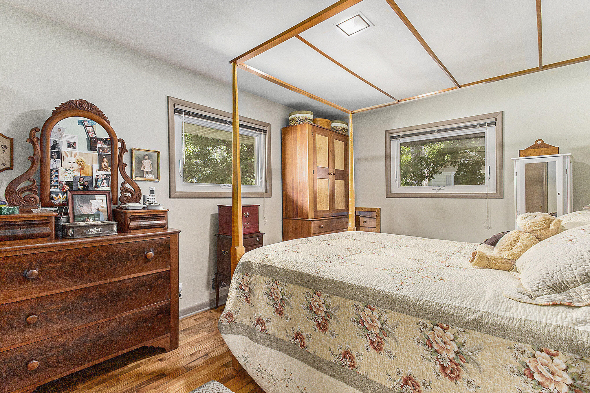 1504 South Shore Drive