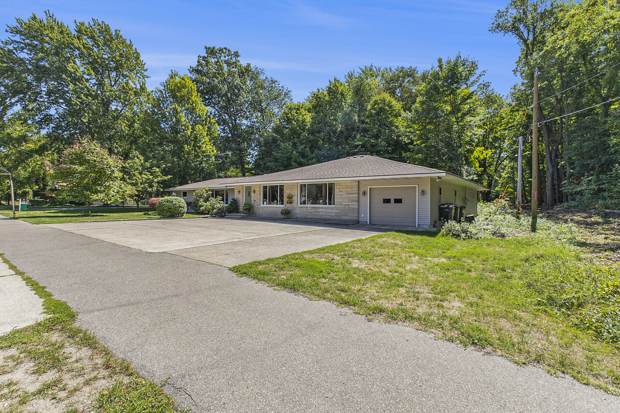 1504 South Shore Drive
