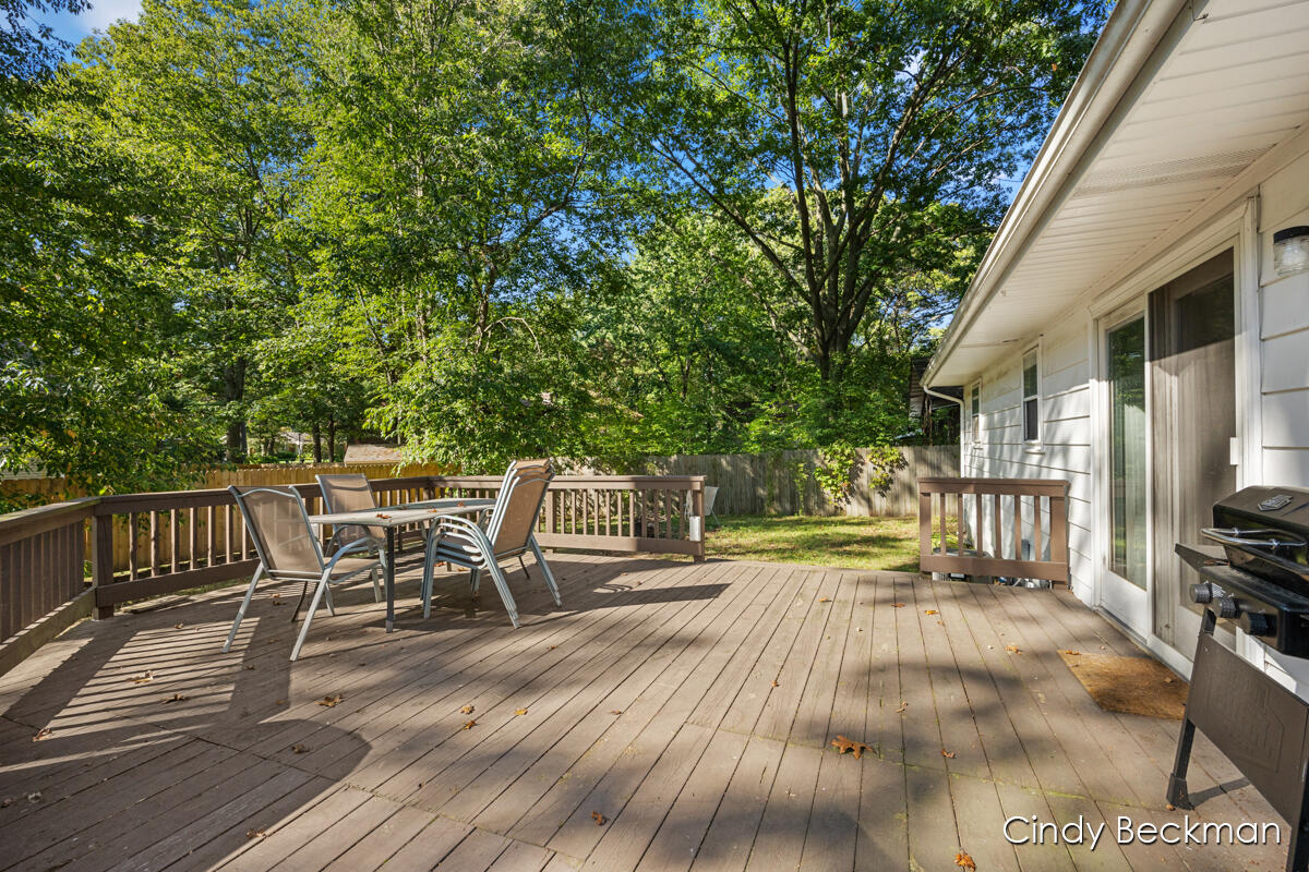 80 S 168th Avenue