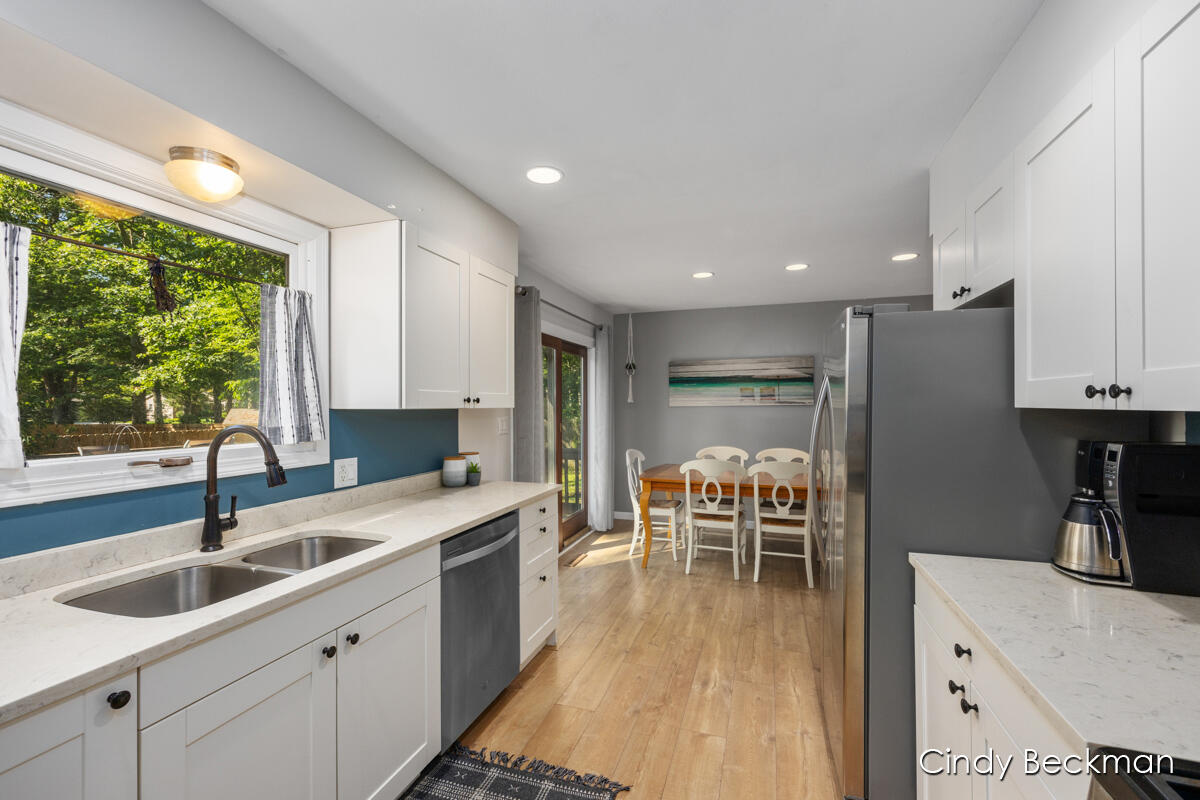 80 S 168th Avenue